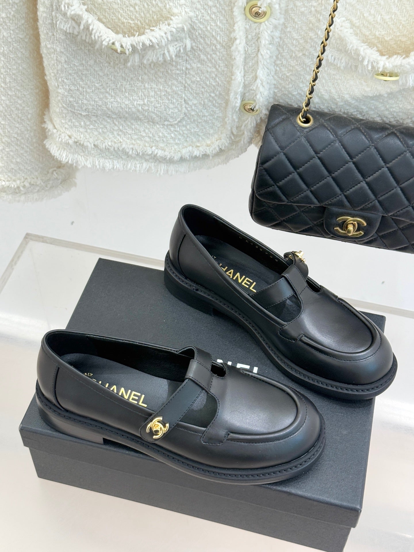 CCMary Jane Loafers CC Logo Buckle Black Cowhide 512060