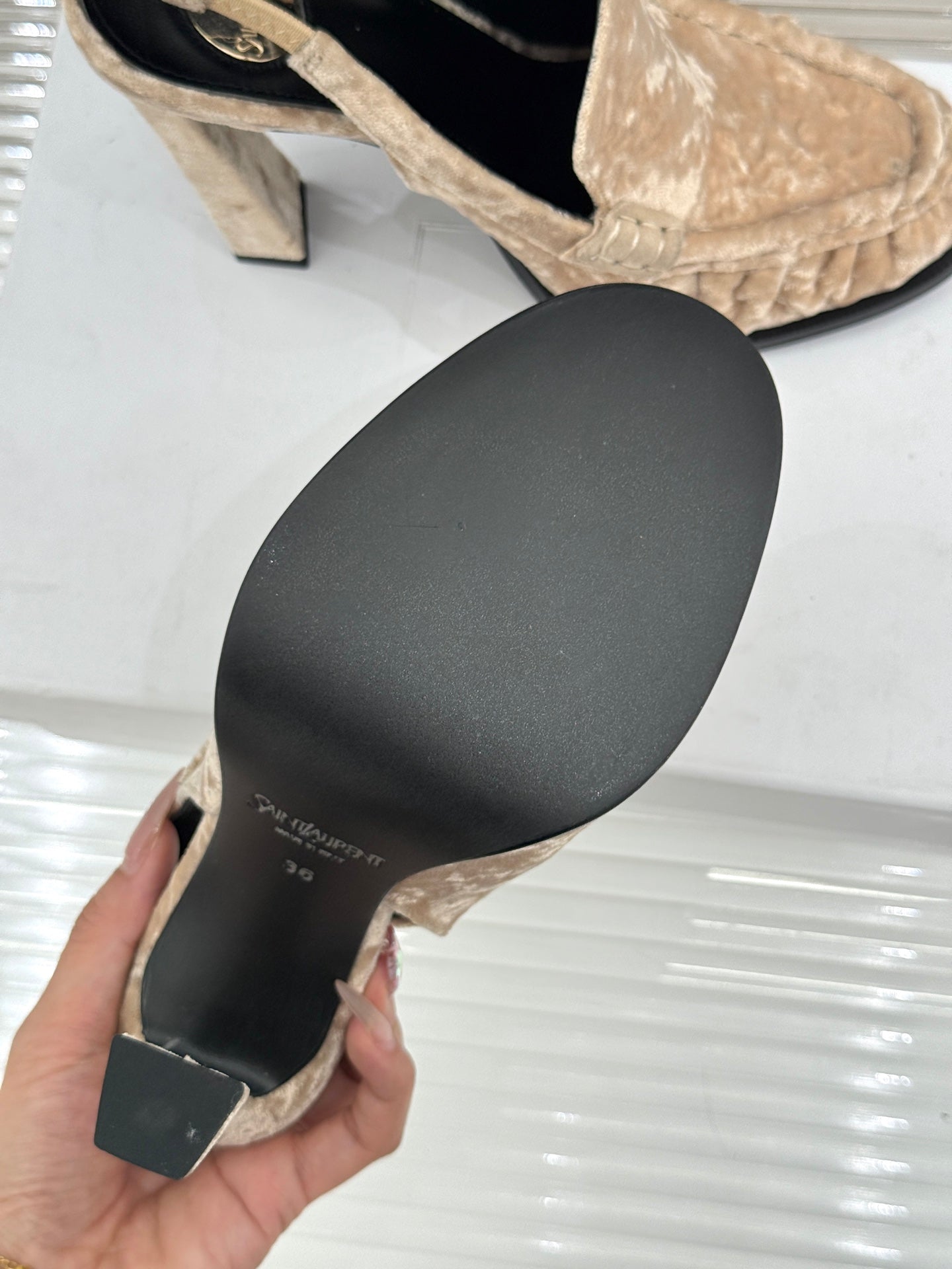 YSL 26WF Le Slingback 10.5cm Beige Velvet 642959