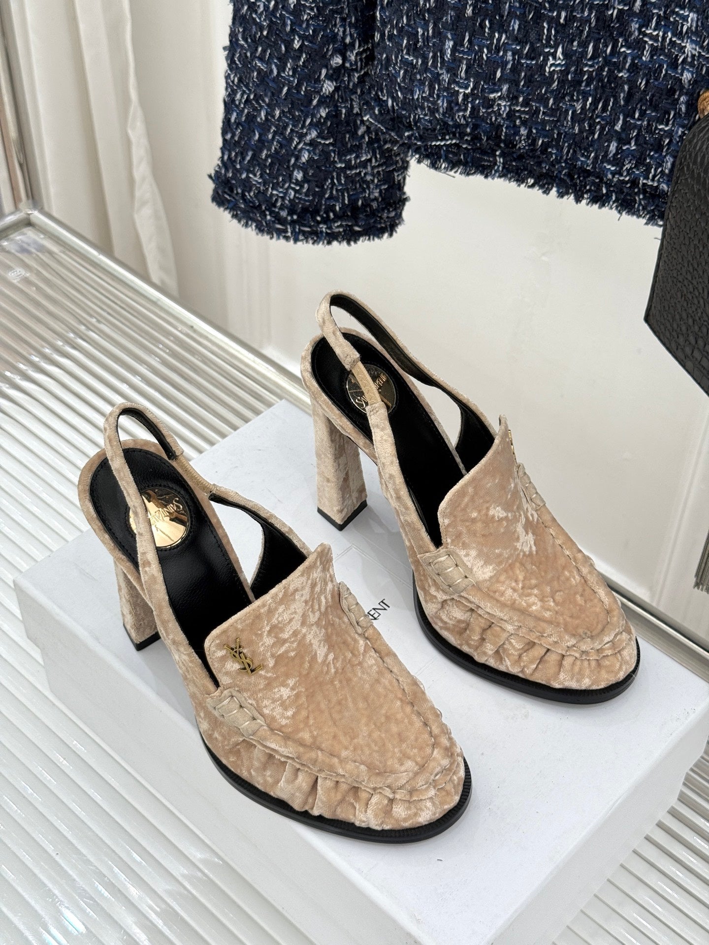 YSL 26WF Le Slingback 10.5cm Beige Velvet 642959
