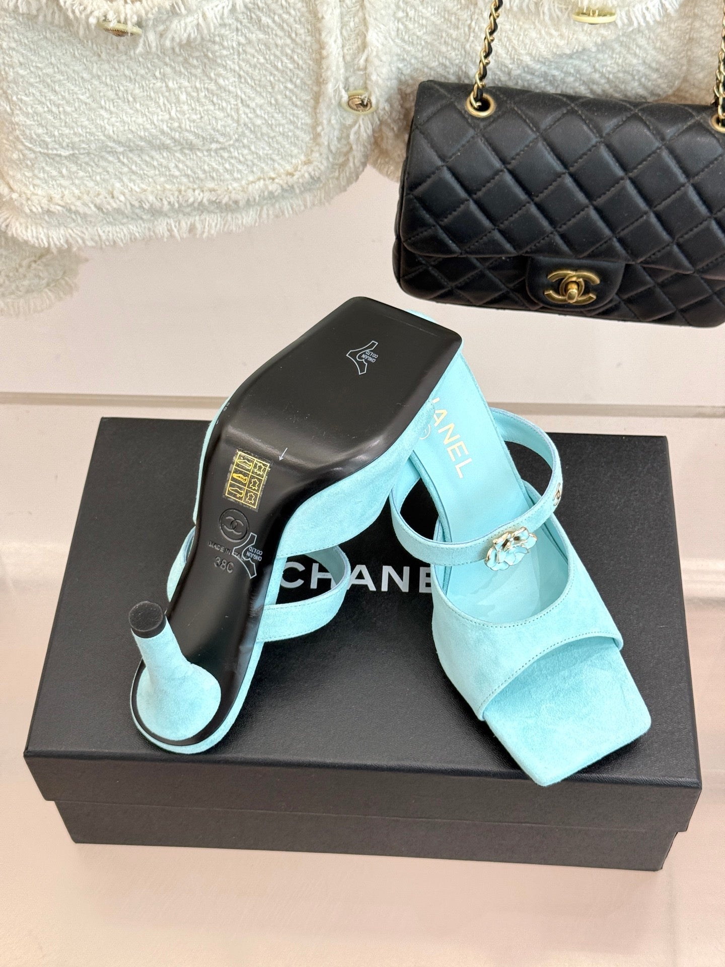 CC 26s Camellia High-Heeled Sandals Light Blue Suede 920377