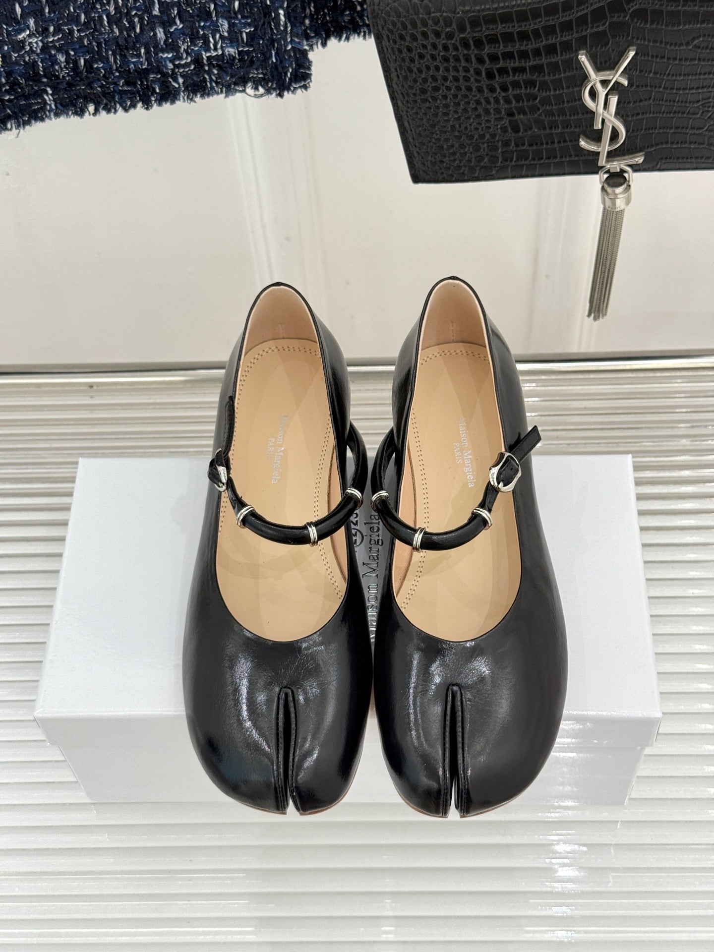 MM6 26s Tabi Mary Jane Ballerina Flats Black Sheepskin 991560