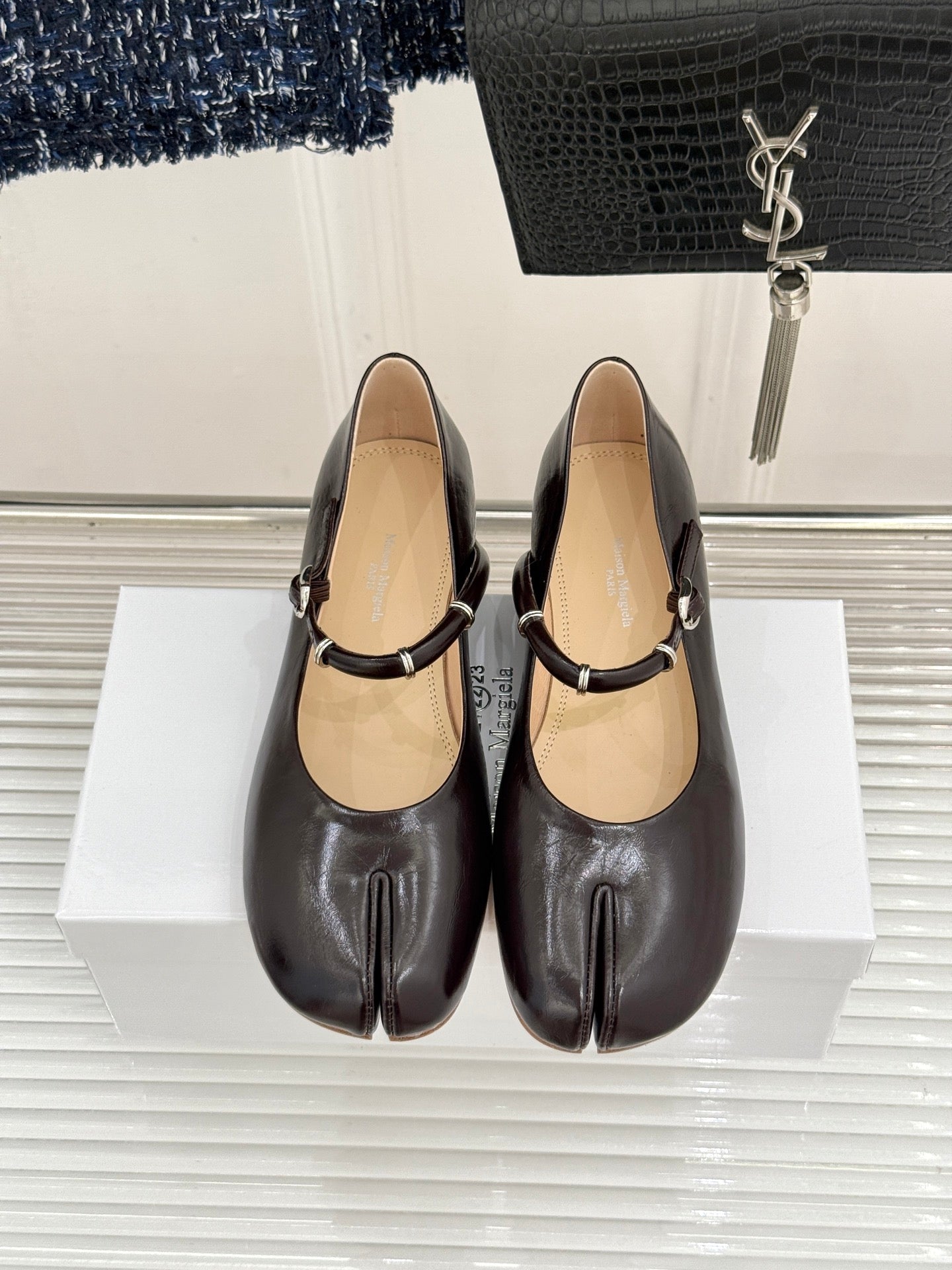 MM6 26s Tabi Mary Jane Ballerina Flats Black Leather 991561