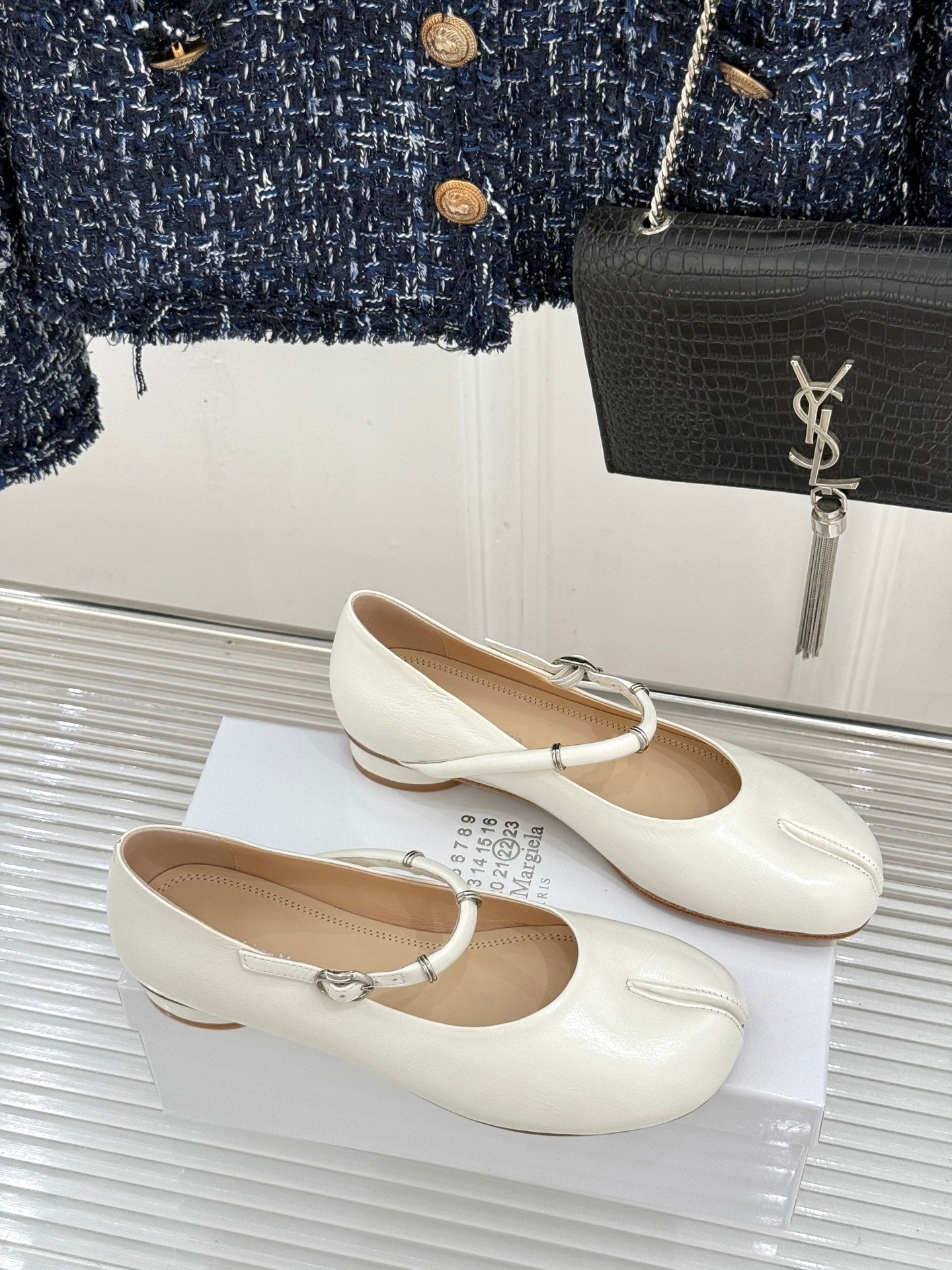 MM6 26s Tabi Mary Jane Ballerina Flats Cream Leather 991562