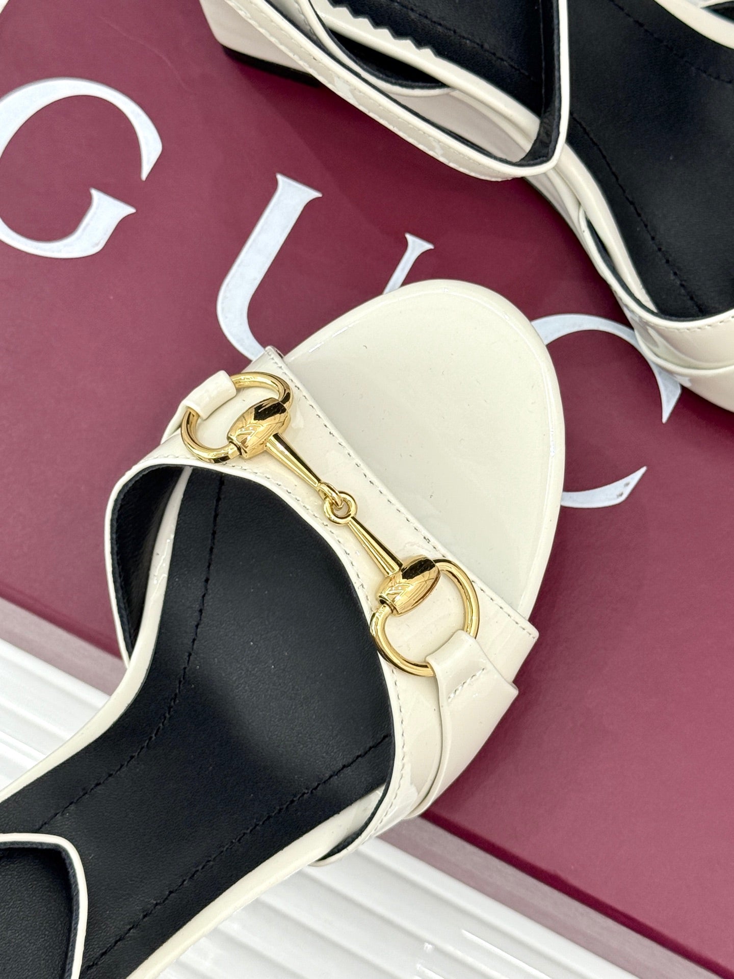 GG 26s Donna Wedge Sandal 8cm White Sheepskin 991722