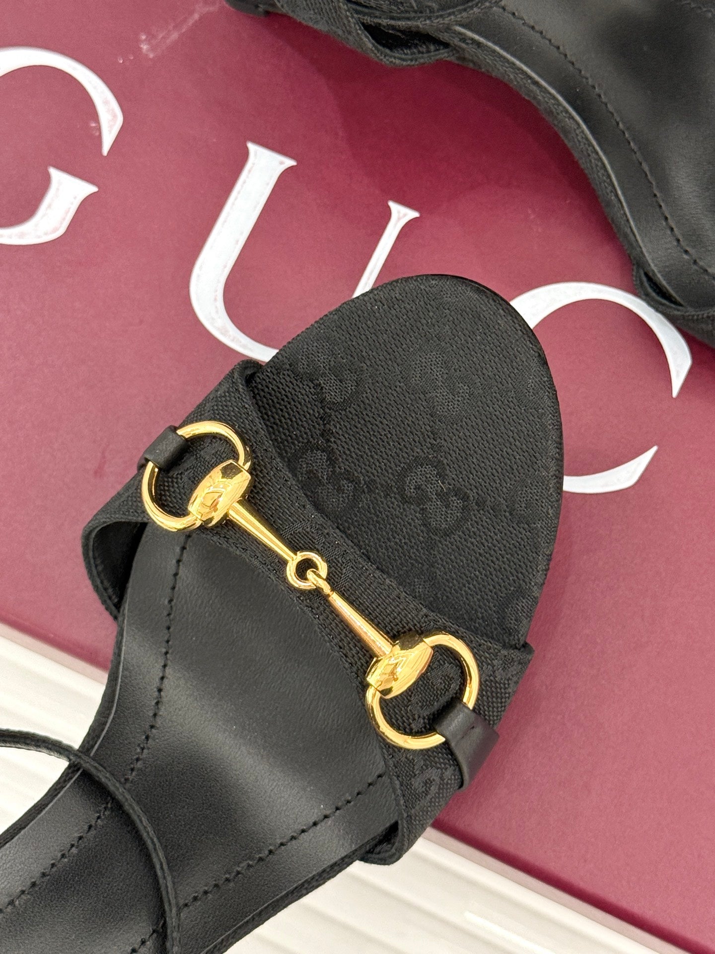 GG 26s Donna Wedge Sandal 8cm Black Canvas 991733