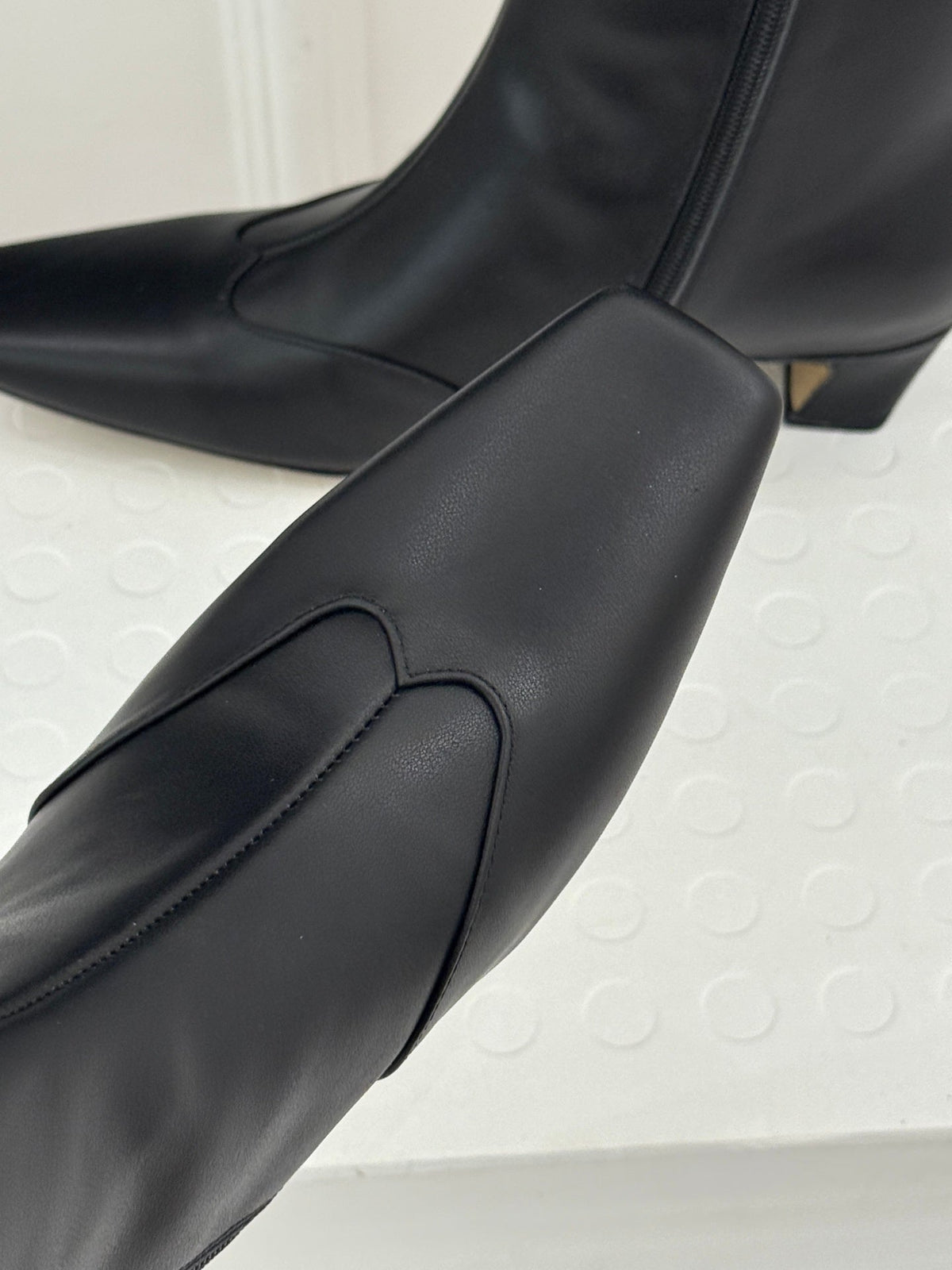 Khaite 26s Nevada Booties 4.5cm Black Leather 175073