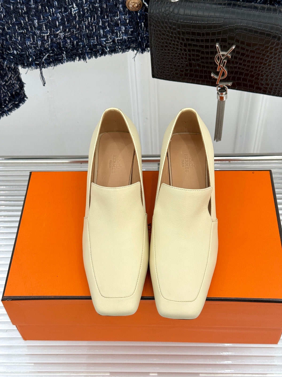 Hermes 26s Jada Pumps 6cm Leather 174795