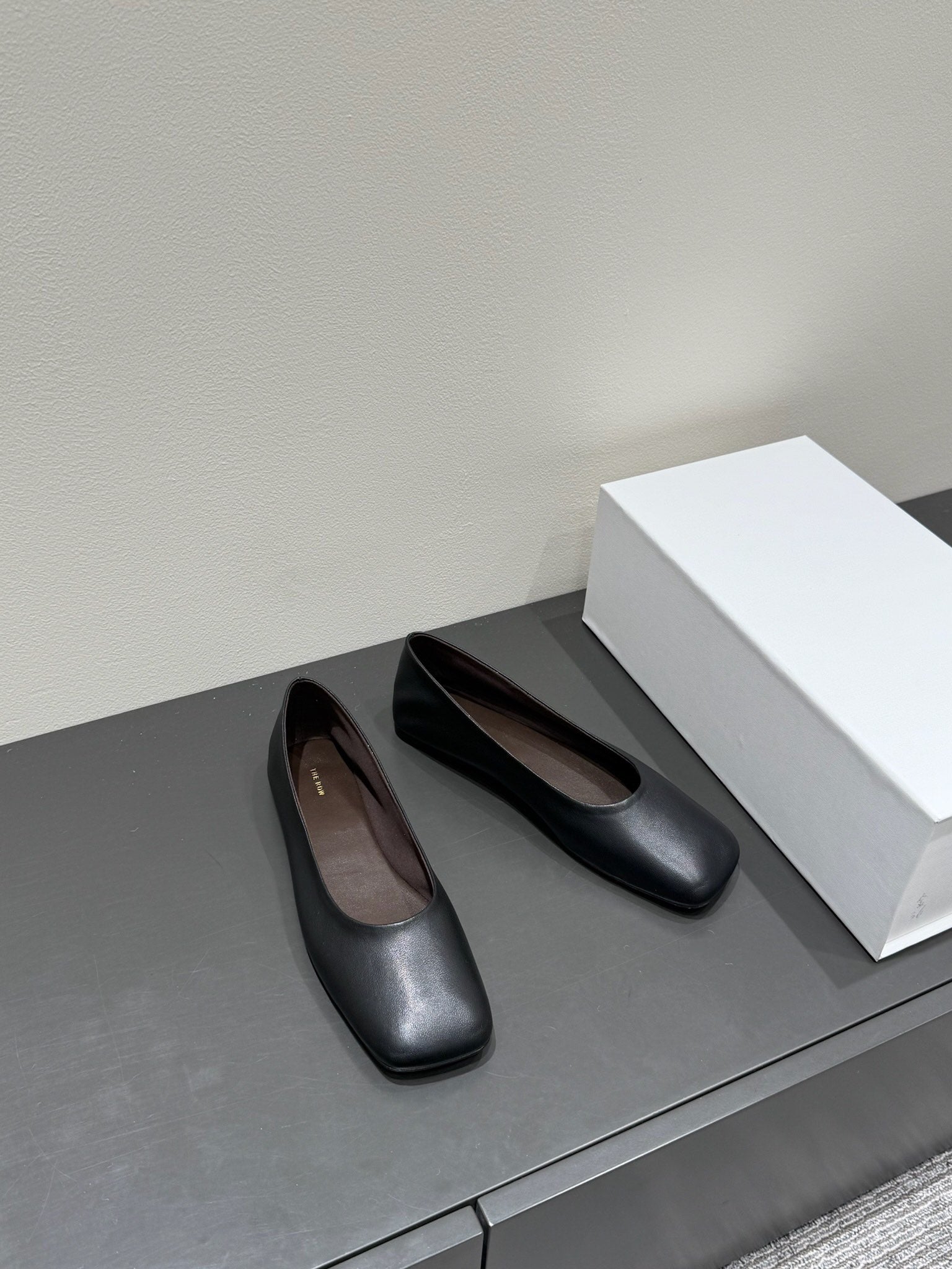 The Row Ballet Flats Black Cowhide 337513