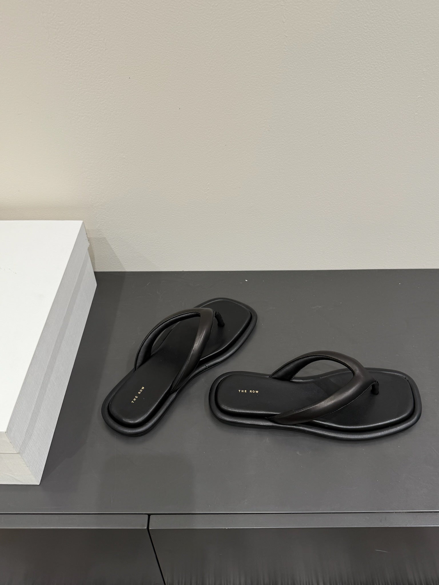 The Row Thong Sandal Black Sheepskin 337477