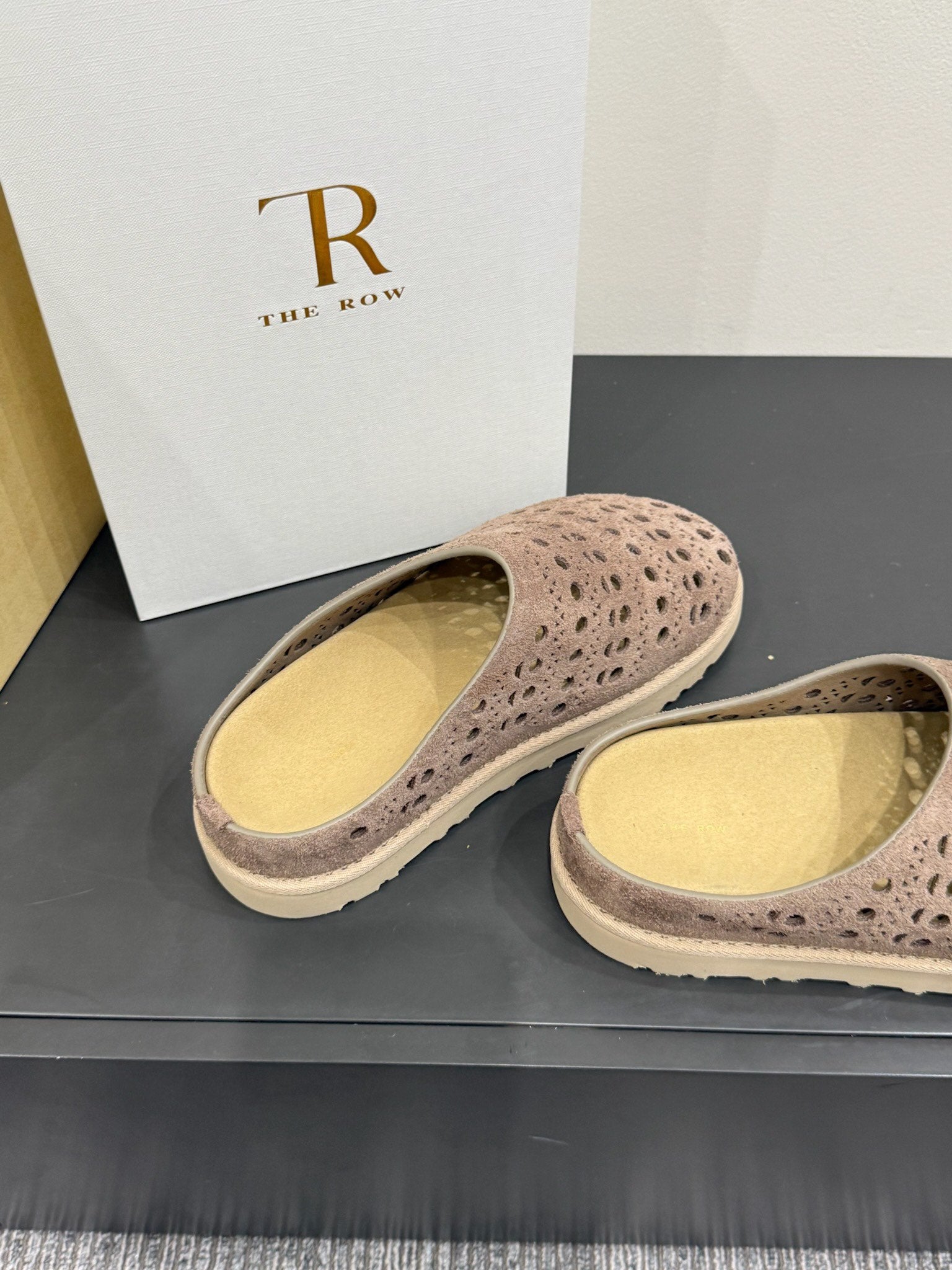 The Row Laser-cut Toe Slippers Taupe Cow Suede 337485