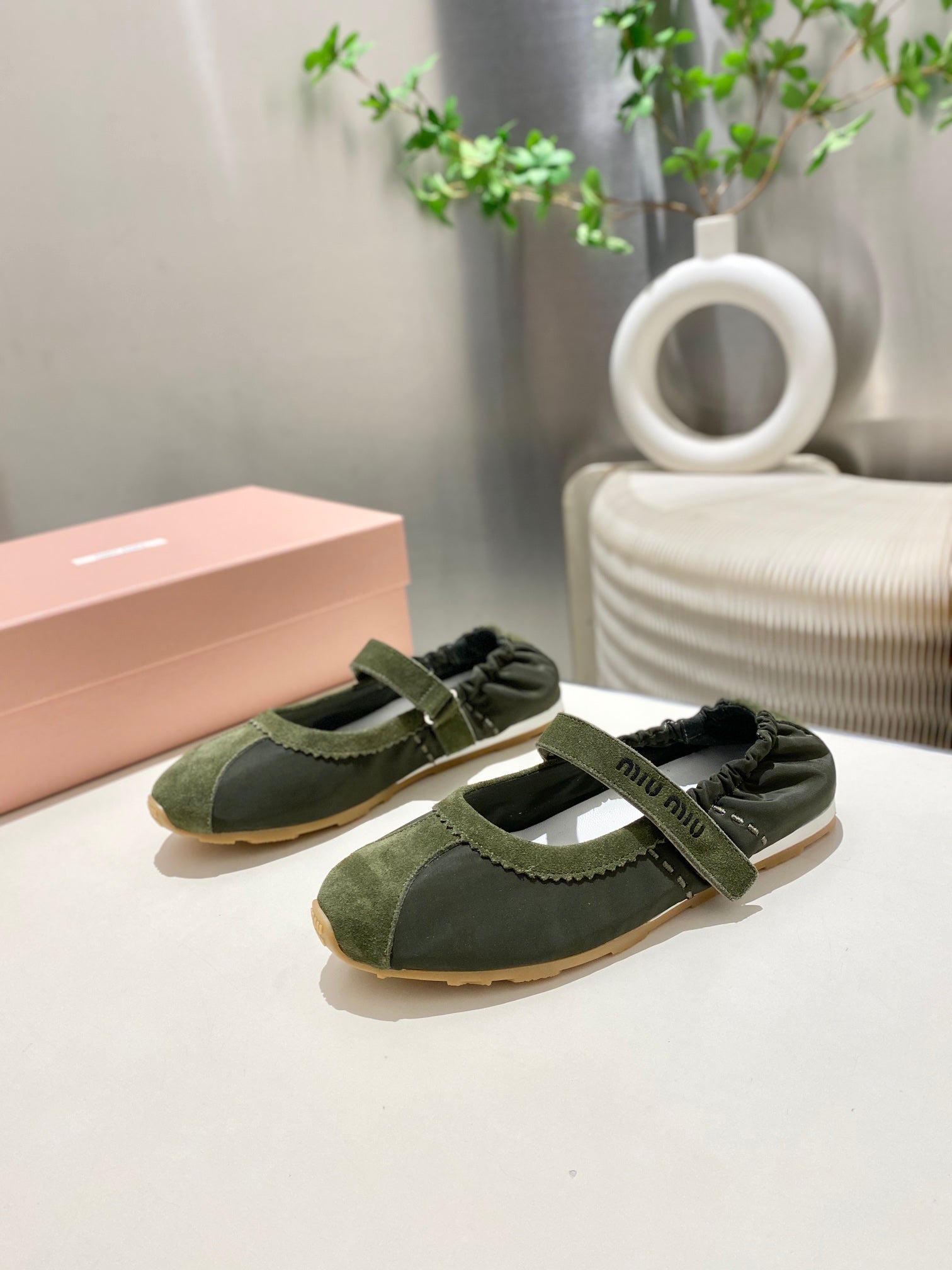 Miu 26s Ruches Nappa Ballerinas In Army Green Suede And Fabric