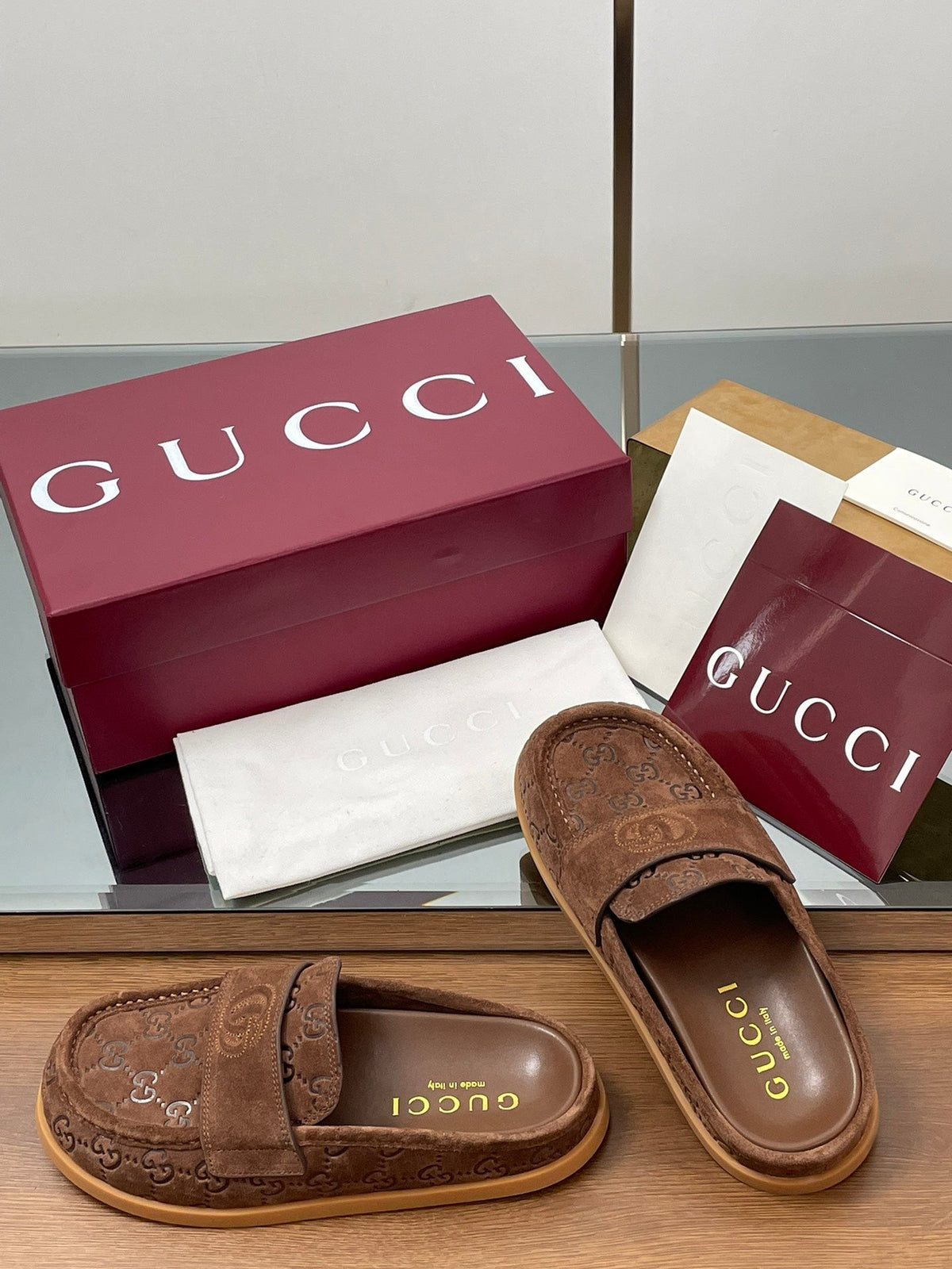 Gucci 26s Celia Mules Brown GG Suede 156866