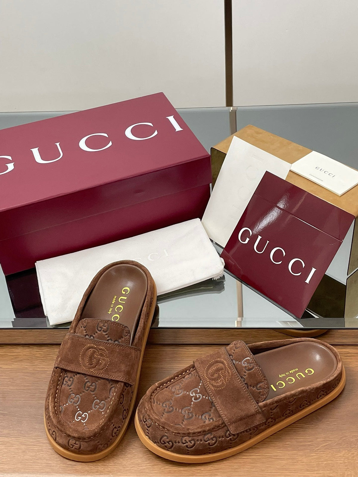 Gucci 26s Celia Mules Brown GG Suede 156866