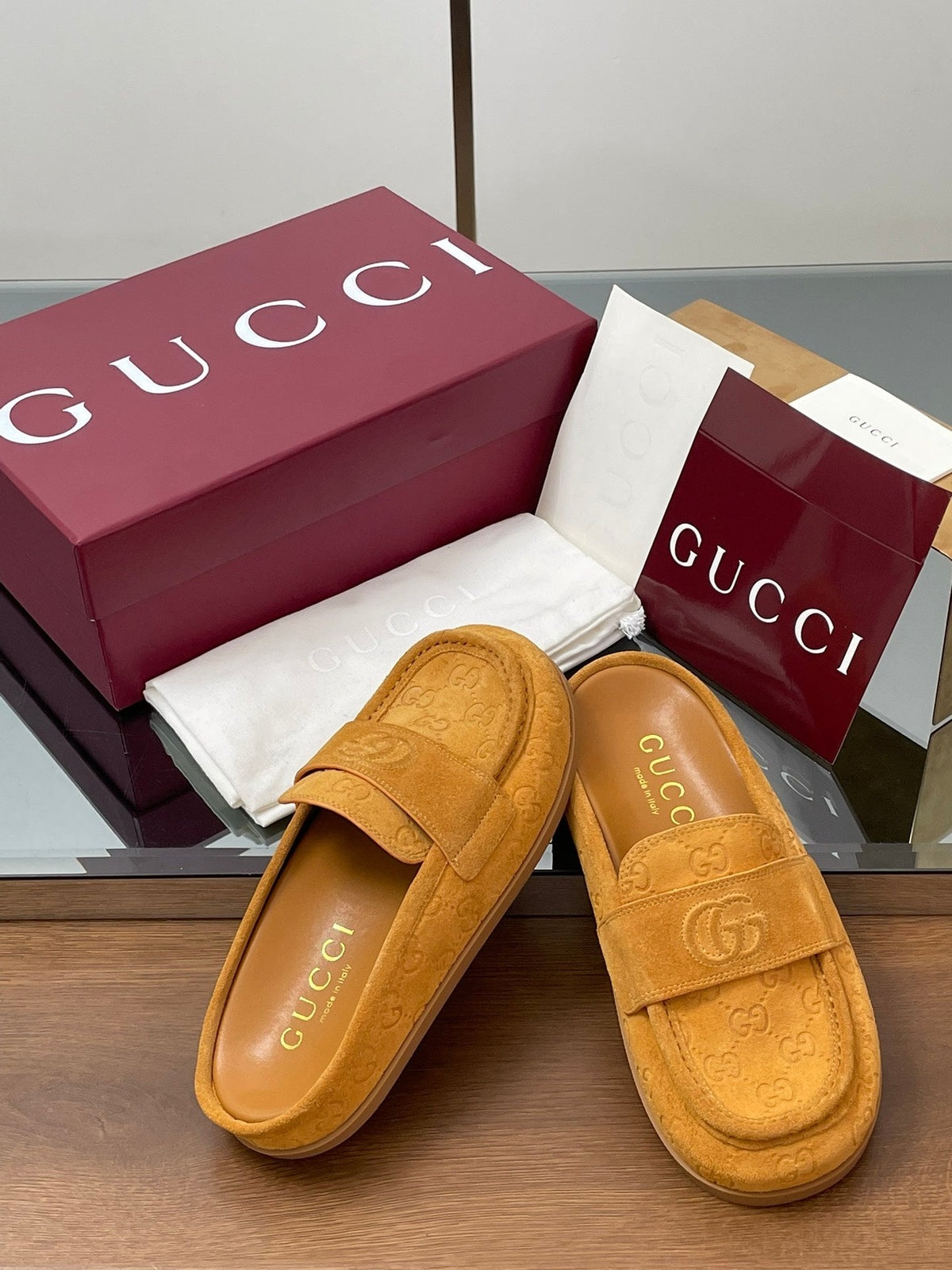 Gucci 26s Celia Mules Mustard GG Suede 156839