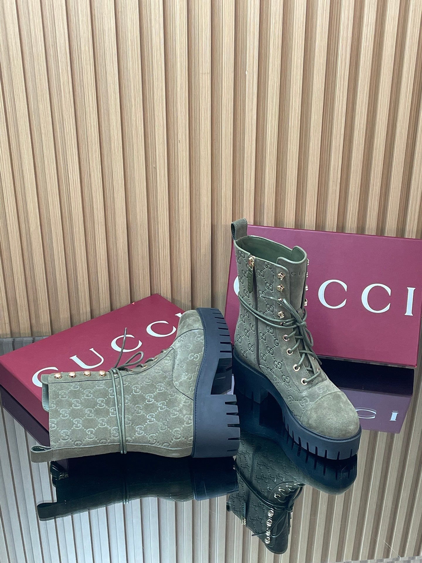 GG 26s Combat Boots Olive GG-Embossed Suede 997189
