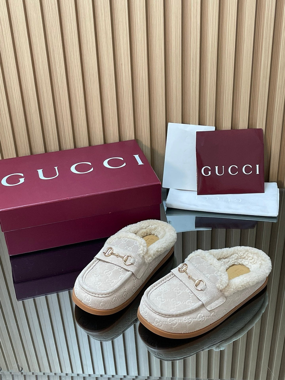 Gucci 26s Celia Mules Off-White GG Suede Shearling 156834