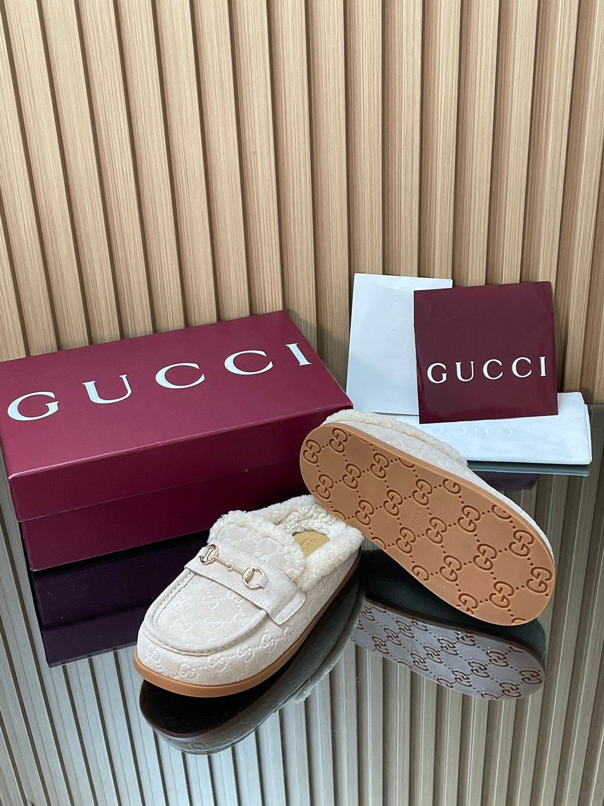 Gucci 26s Celia Mules Off-White GG Suede Shearling 156834