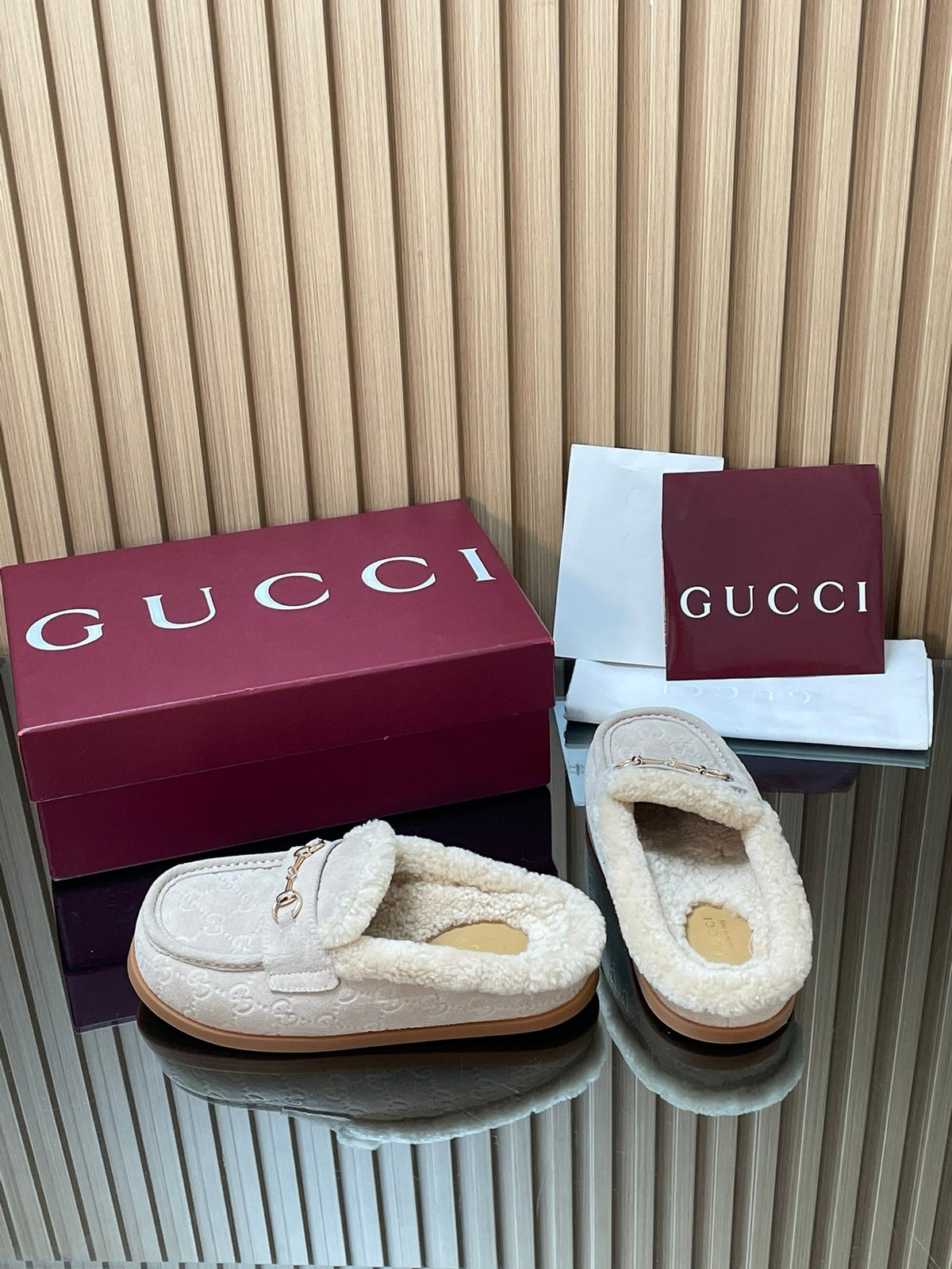 Gucci 26s Celia Mules Off-White GG Suede Shearling 156834