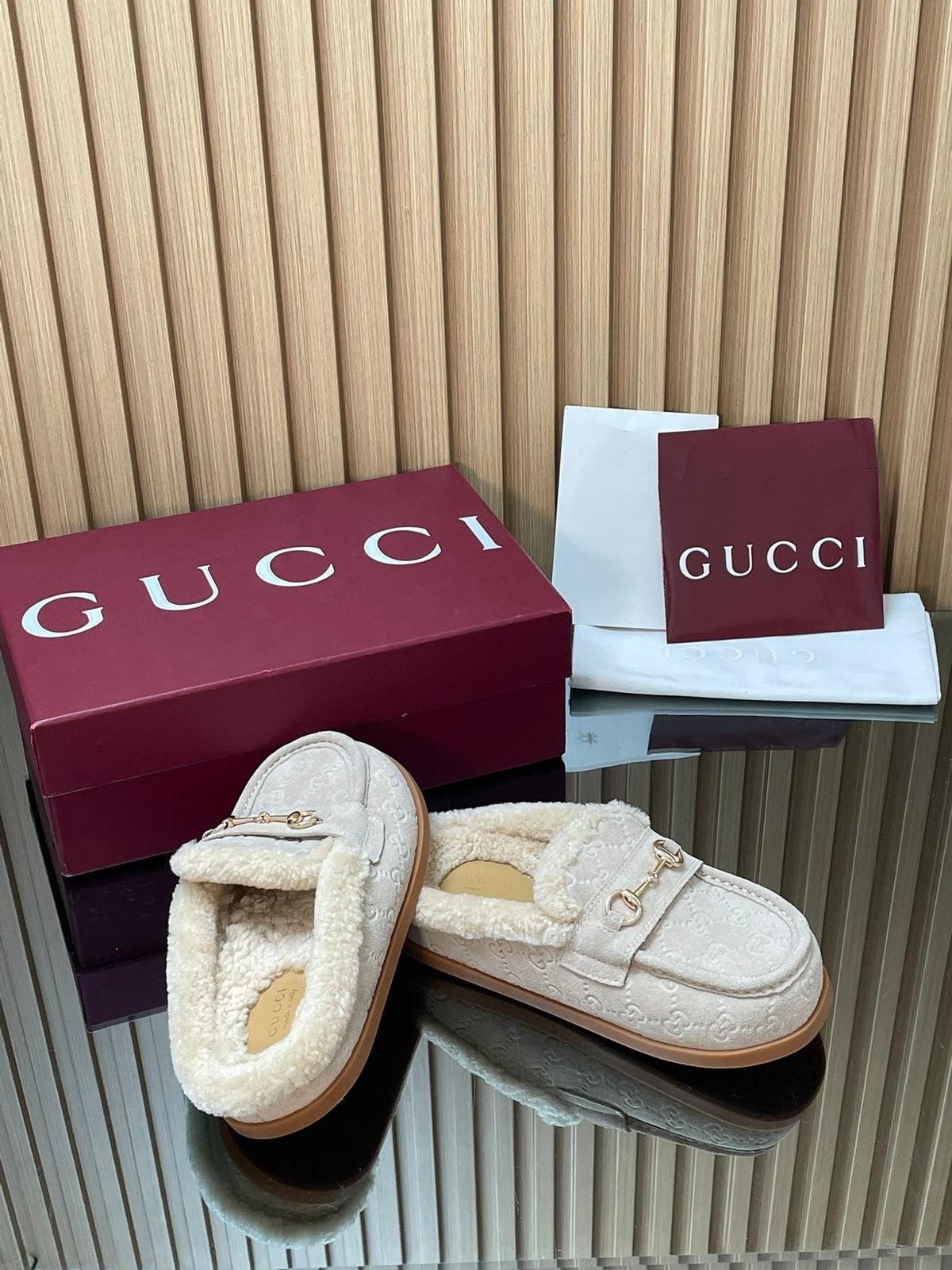 Gucci 26s Celia Mules Off-White GG Suede Shearling 156834