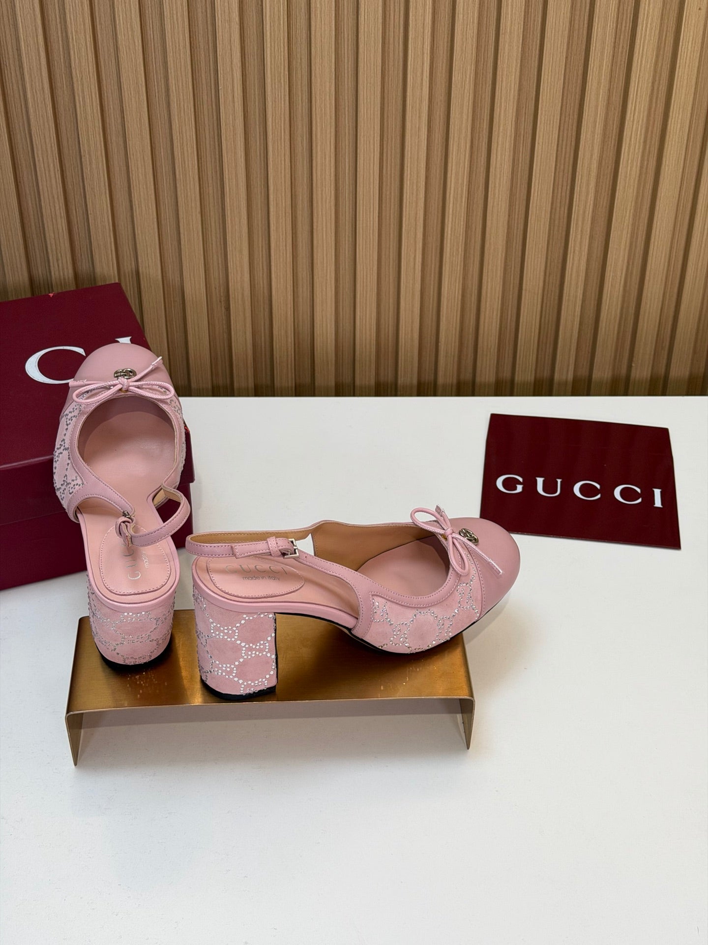 GG 26s Embellished Slingback Pumps Pink Velvet 997164