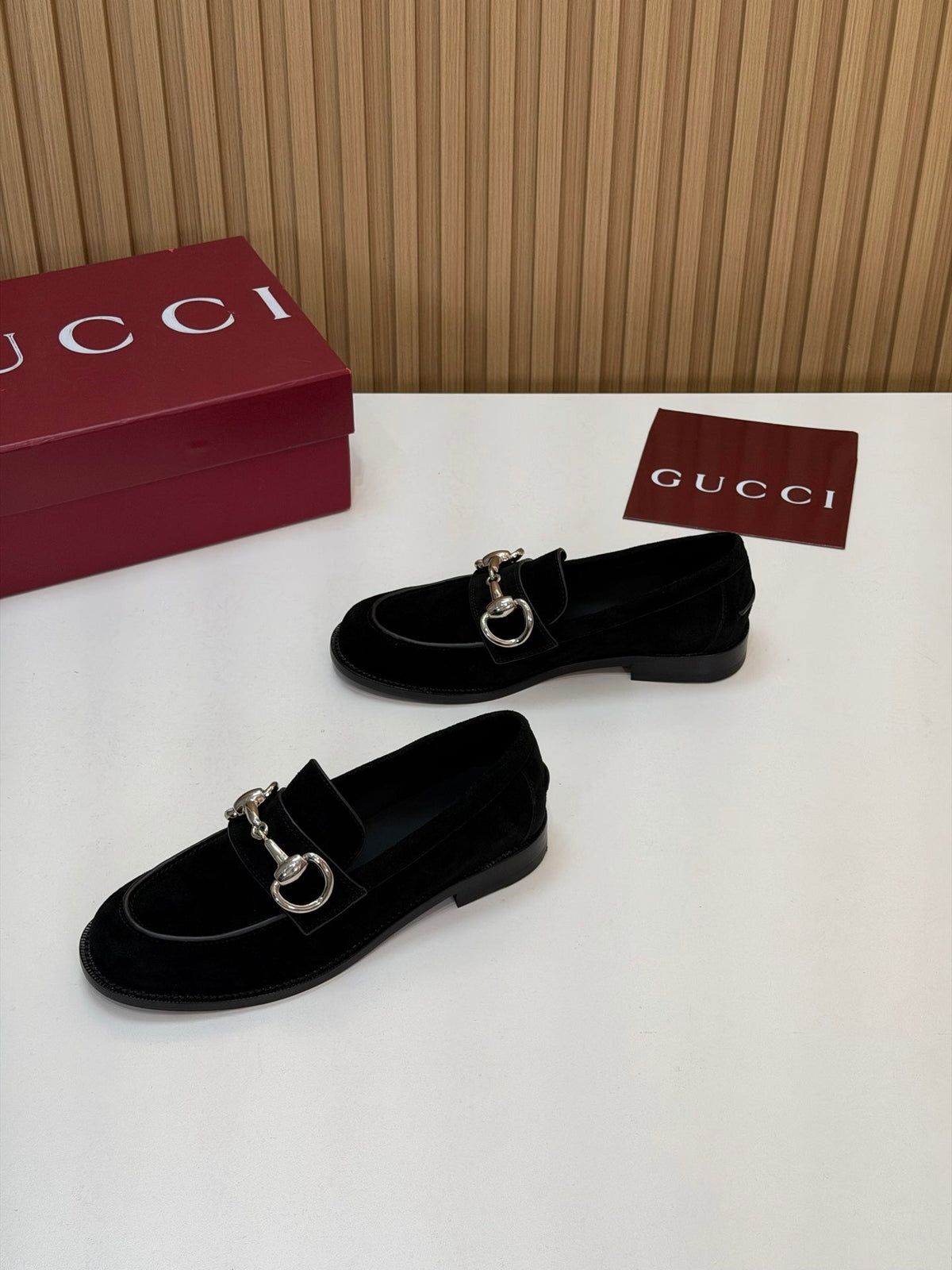 Gucci 26s Loafers Black Suede Leather 156823