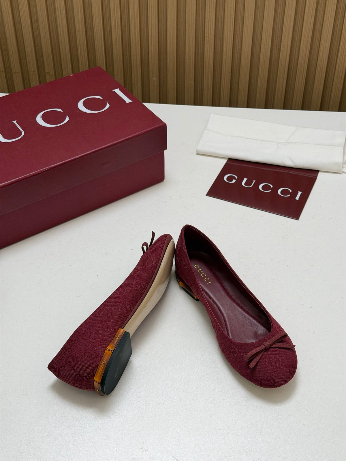 Gucci 26s Crystal Ballerina With Bamboo Flats Bordeaux GG Canvas 156868