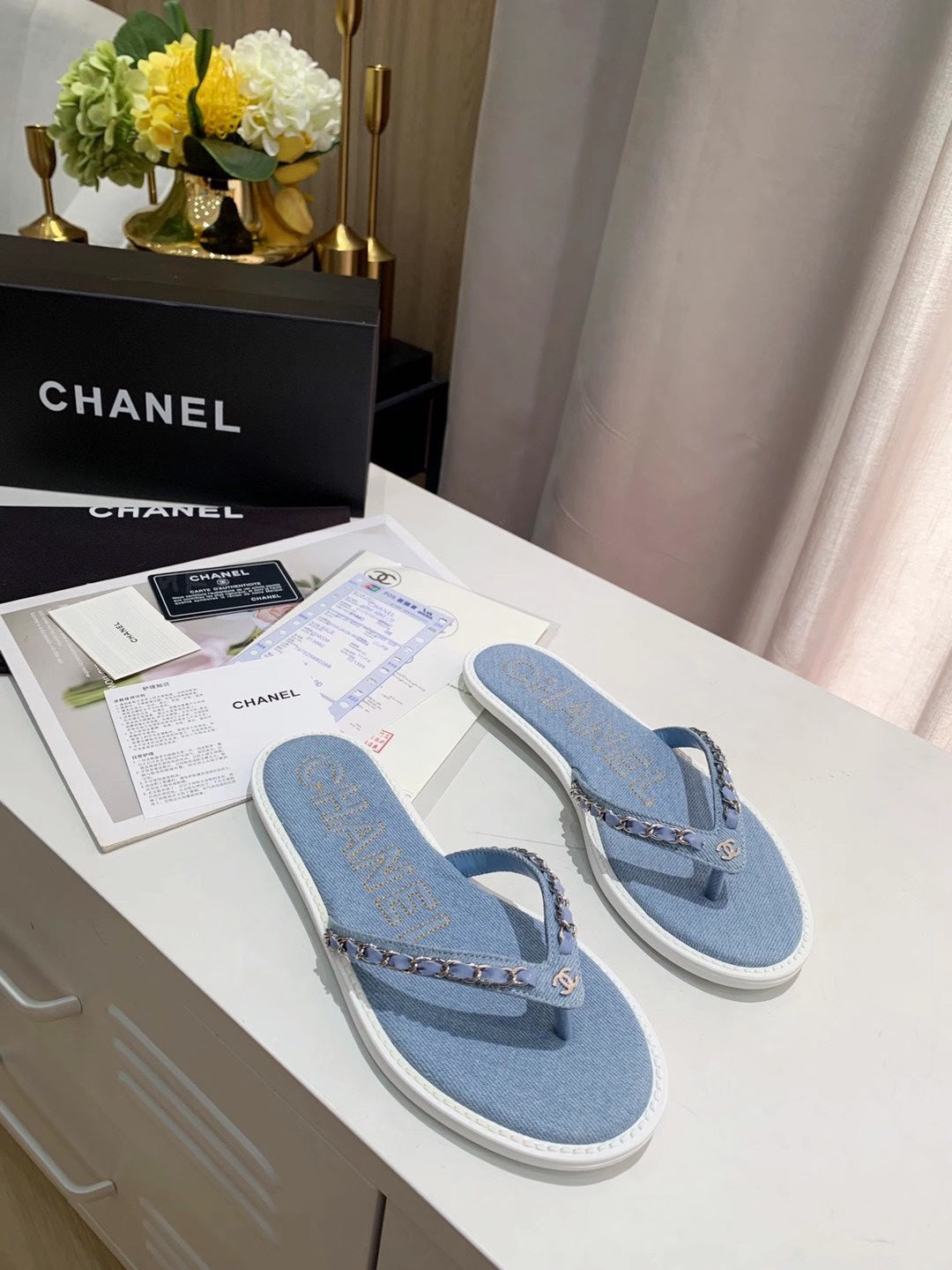 CC Chain Link Thong Flat Blue Denim 696739