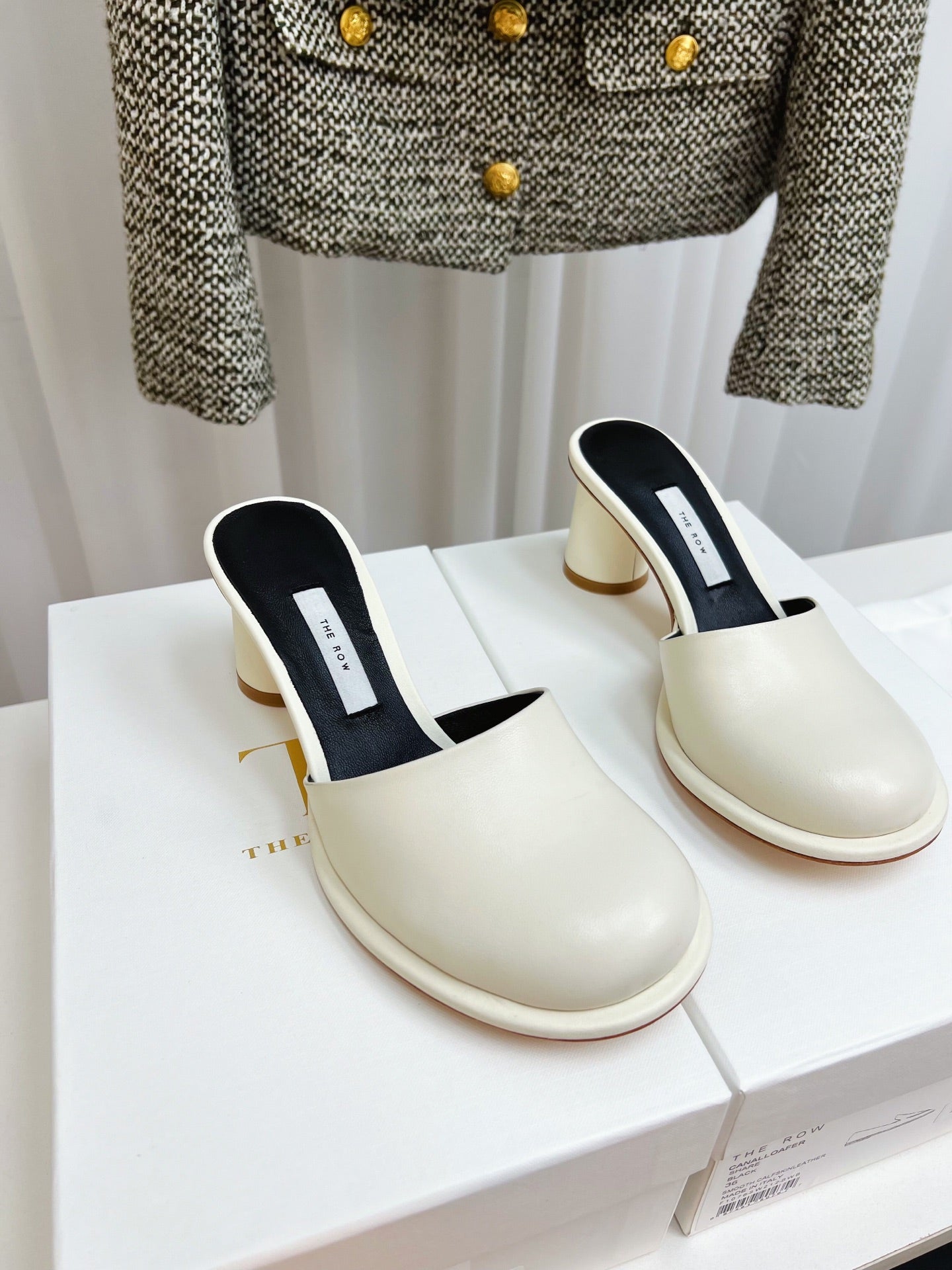 The Row Mules 50mm White Black Sheepskin 324740