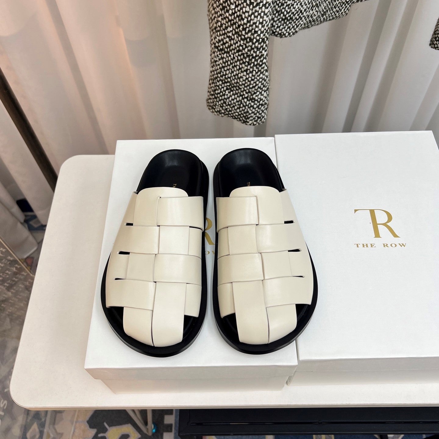 The Row Slide White Lambskin 707559