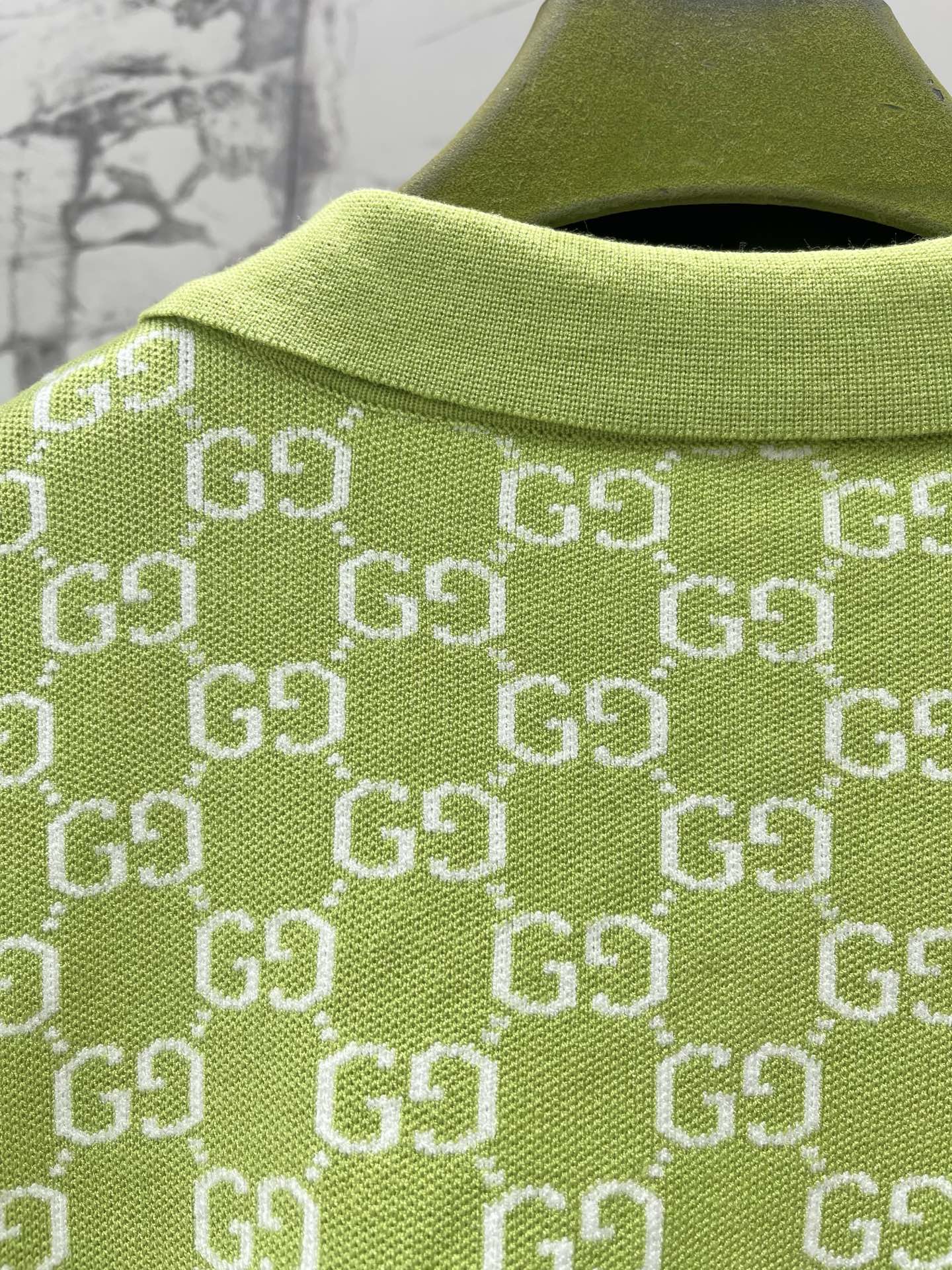 Gucci 26s Short-Sleeve Crewneck Knit T-Shirt 471