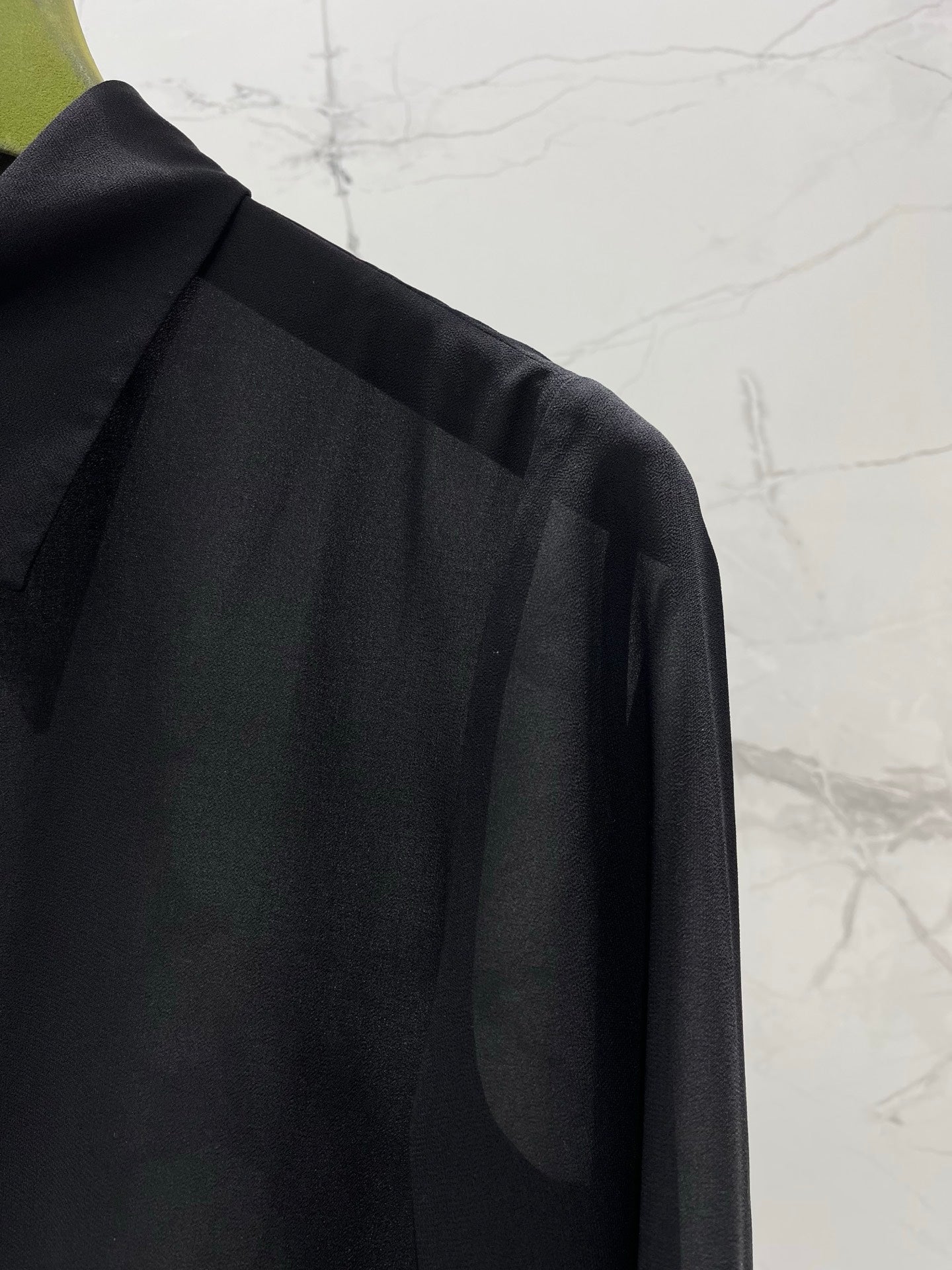 GG 26s Georgette Shirt Black Lightweight Silk 408671