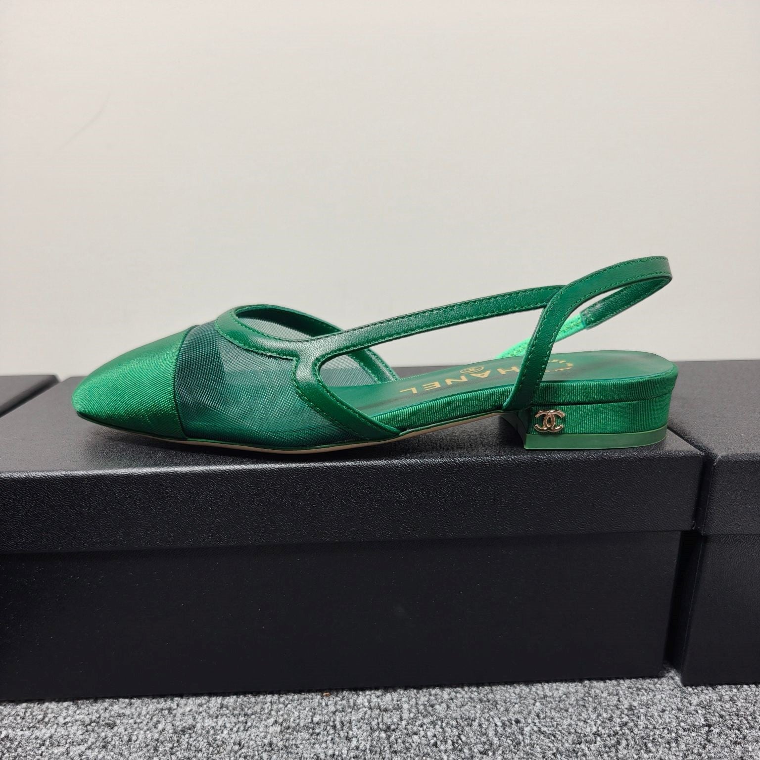 CC 26s Slingback Green Mesh Fabric Sheepskin 681999