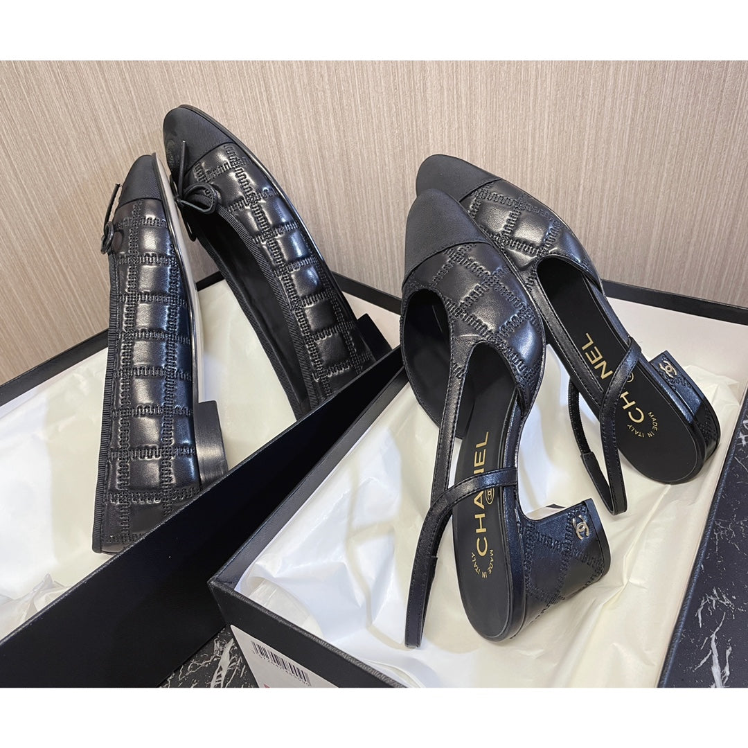 CC 26s Ballerinas Slingbacks CC Logo Black Canvas Leather 108836