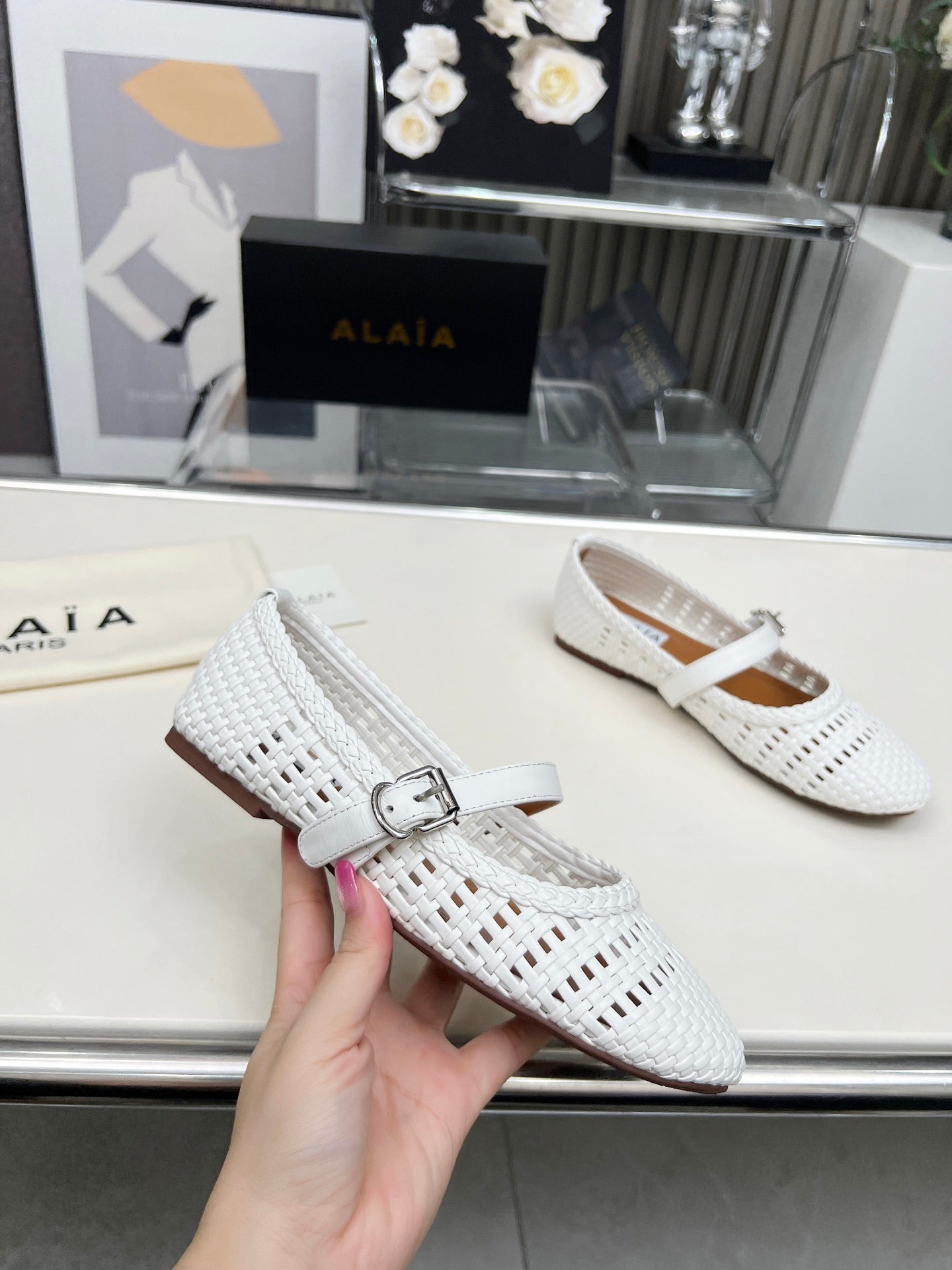 Alaia Mary Jane Flats Woven Pattern White Calfskin 714957
