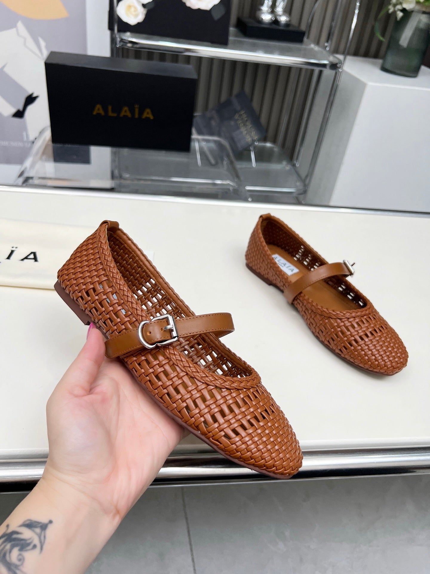 Alaia Mary Jane Flats Woven Pattern Brown Calfskin 714955