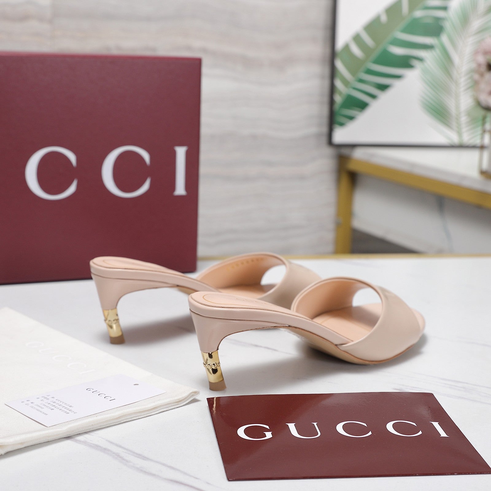 GG 26s Slide 5.5 With Bamboo Motif Light Pink Lambskin 961221