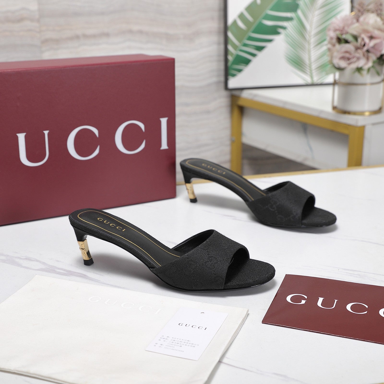 GG 26s Slide 5.5 With Bamboo Motif Black Canvas 961227