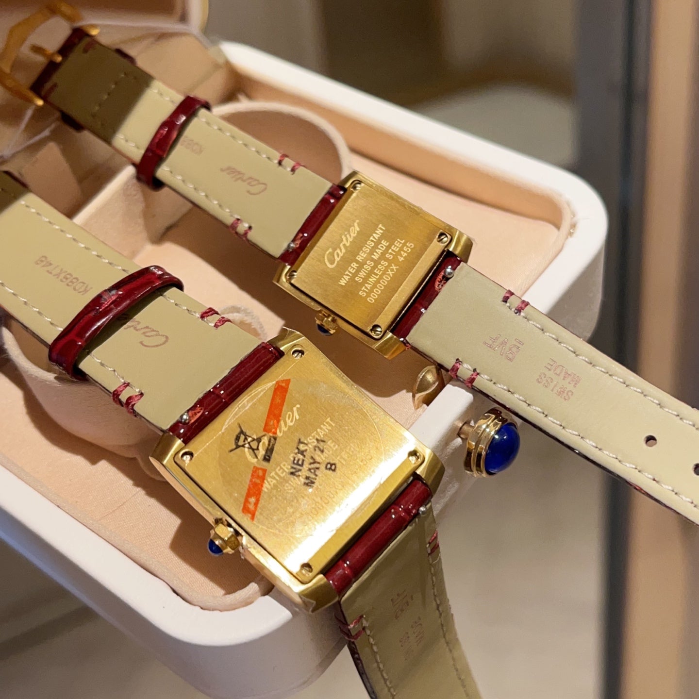 Cartier Tank Francaise 21.2mm & 27mm Gold Leather