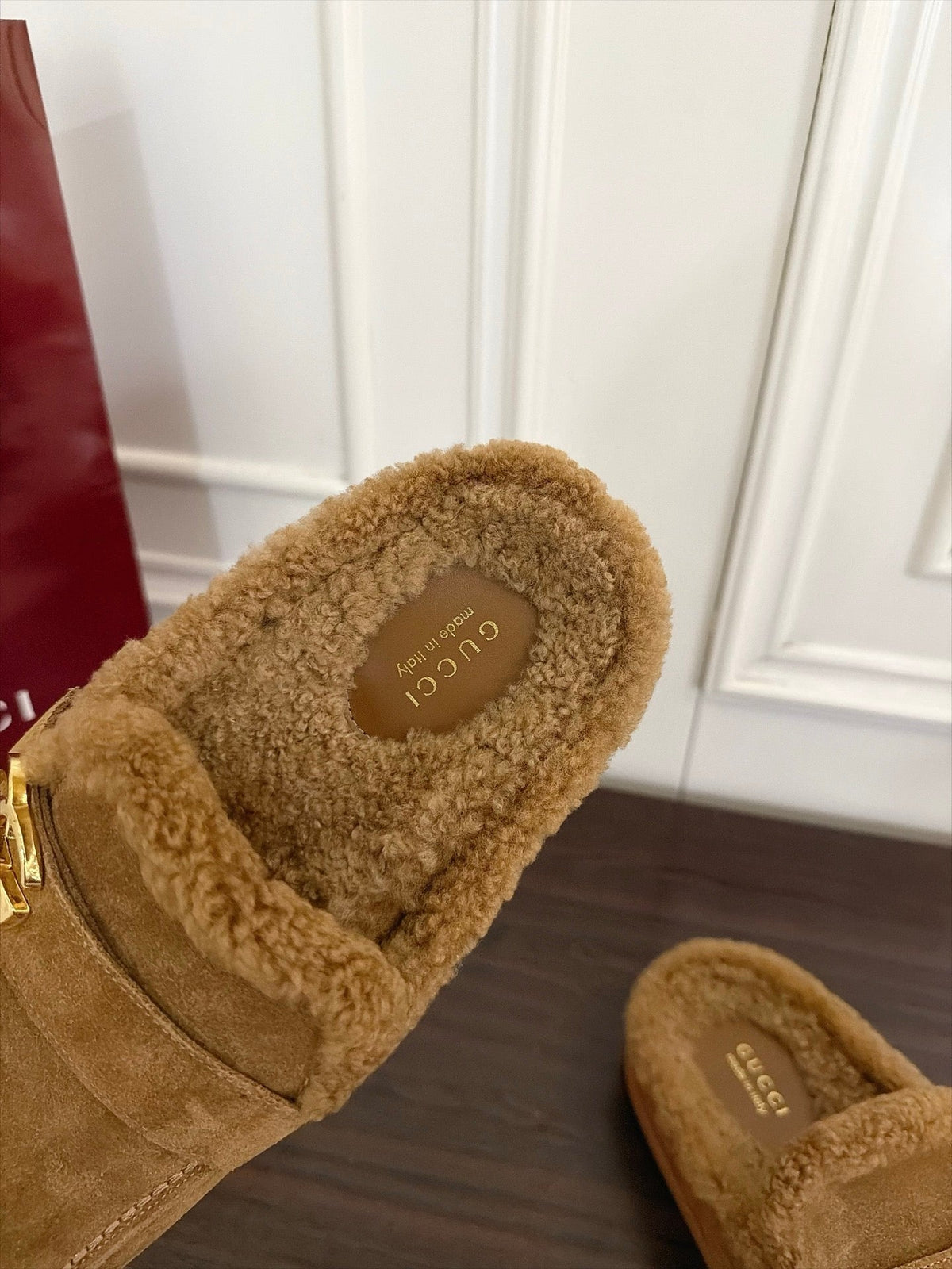 GG 26s Shearling Slippers Beige Suede 154150