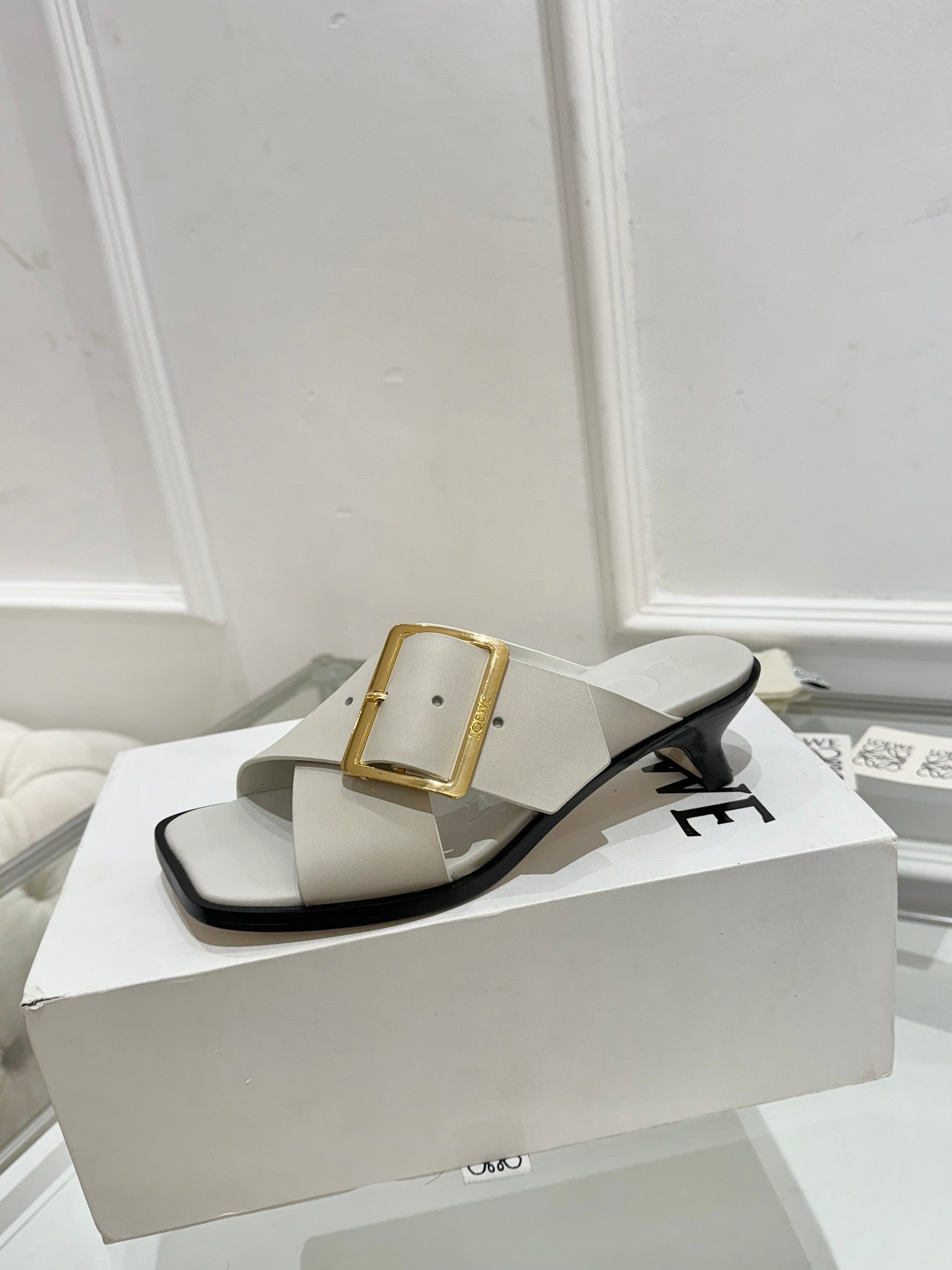 Loewe Petal Buckle Sandals Light Grey Leather 881321