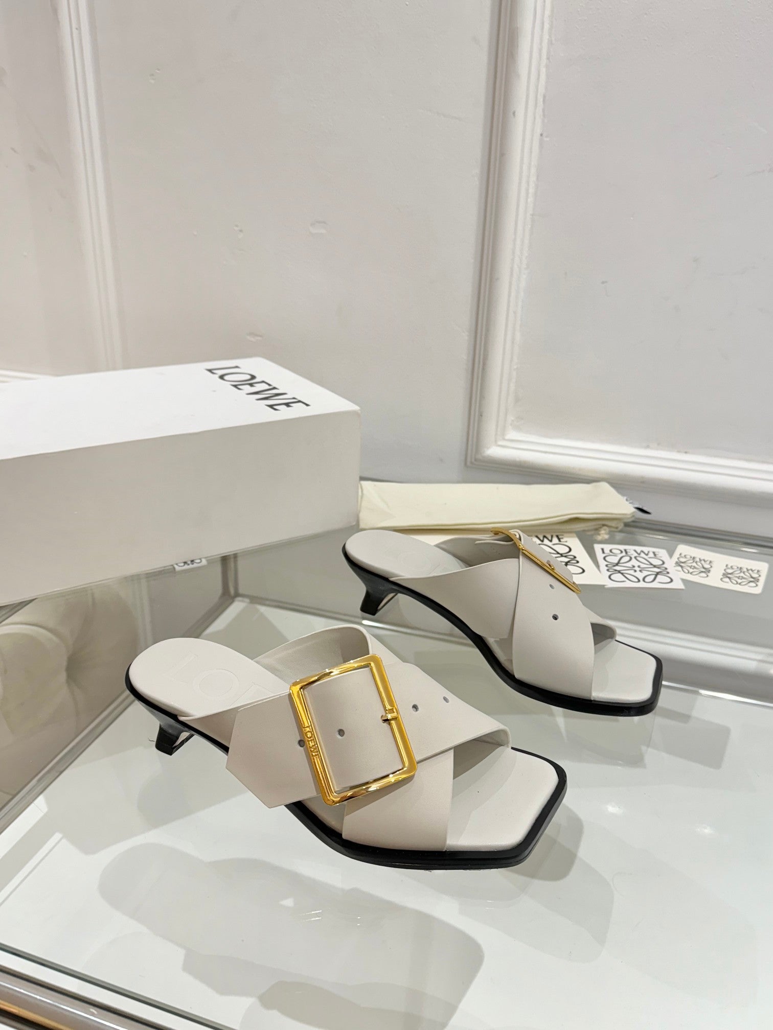 Loewe Petal Buckle Sandals Light Grey Leather 881321
