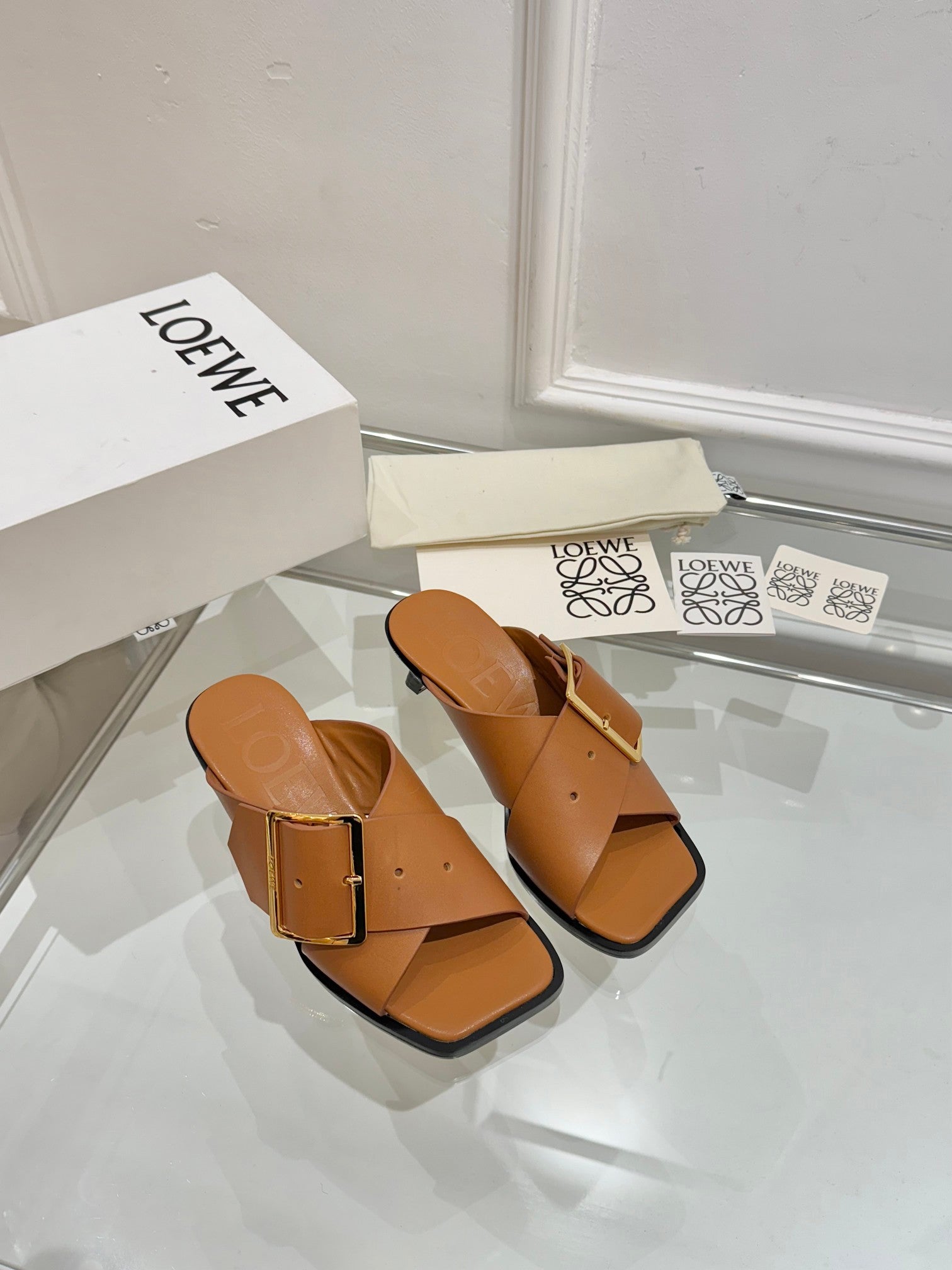 Loewe Petal Buckle Sandals Tan Brown Leather 881323