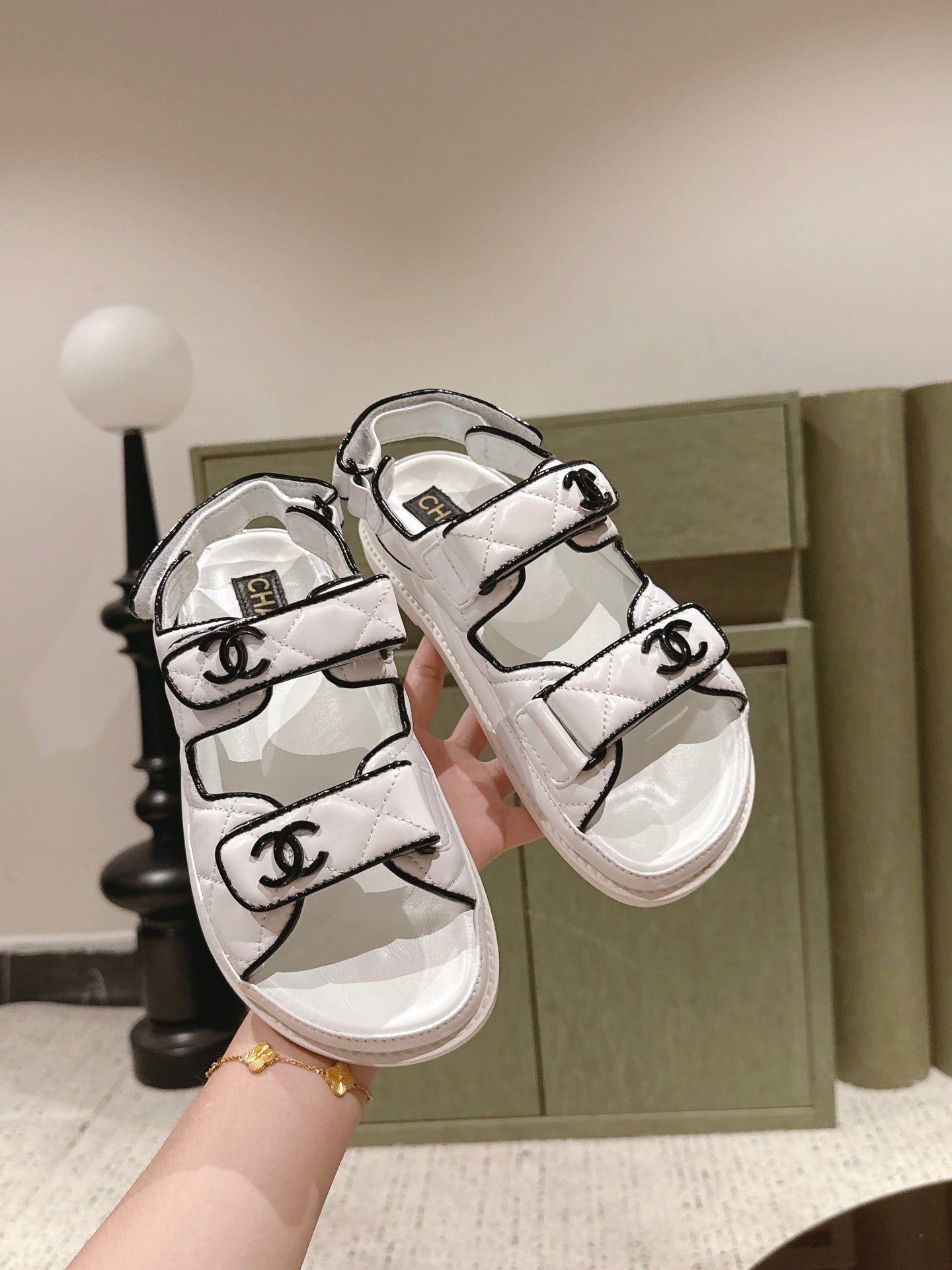 CC 26s Dad Sandal White Black Lambskin 762924