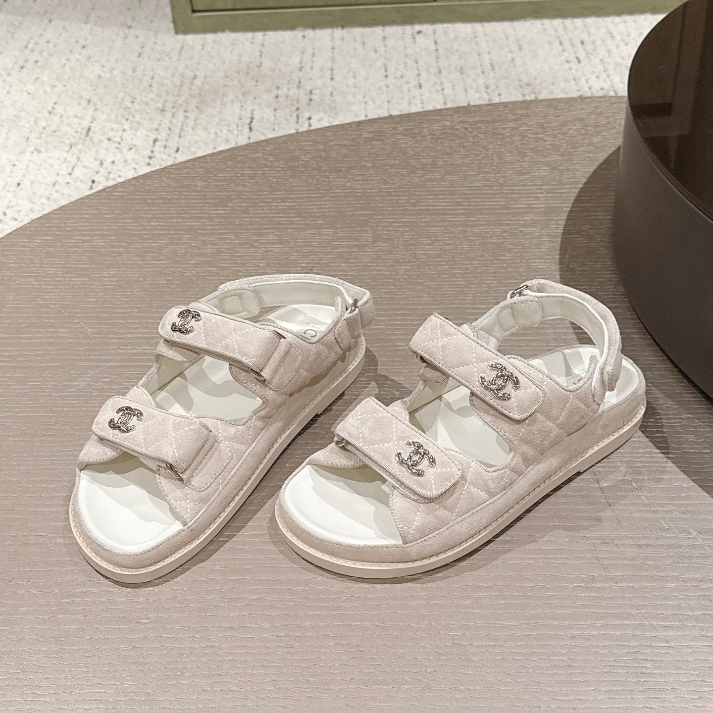 CC 26s Dad Sandal Beige Cream Suede 762931