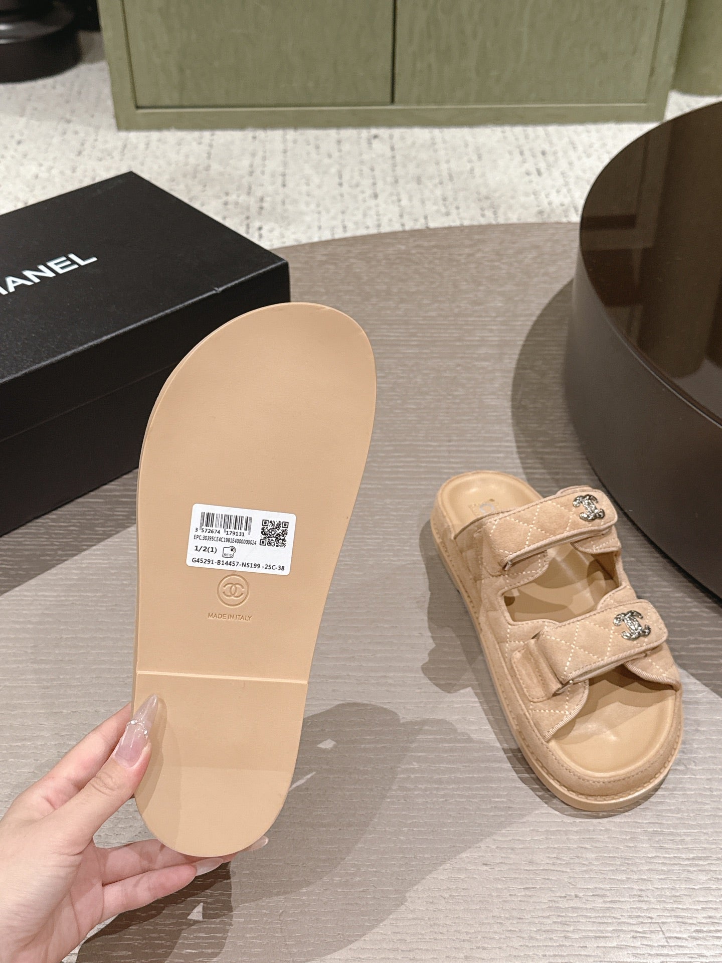 CC 26s Dad Sandal Mule Light Brown Suede 762933