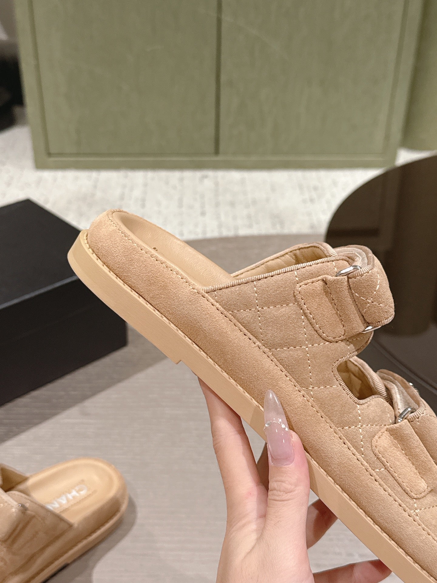 CC 26s Dad Sandal Mule Light Brown Suede 762933