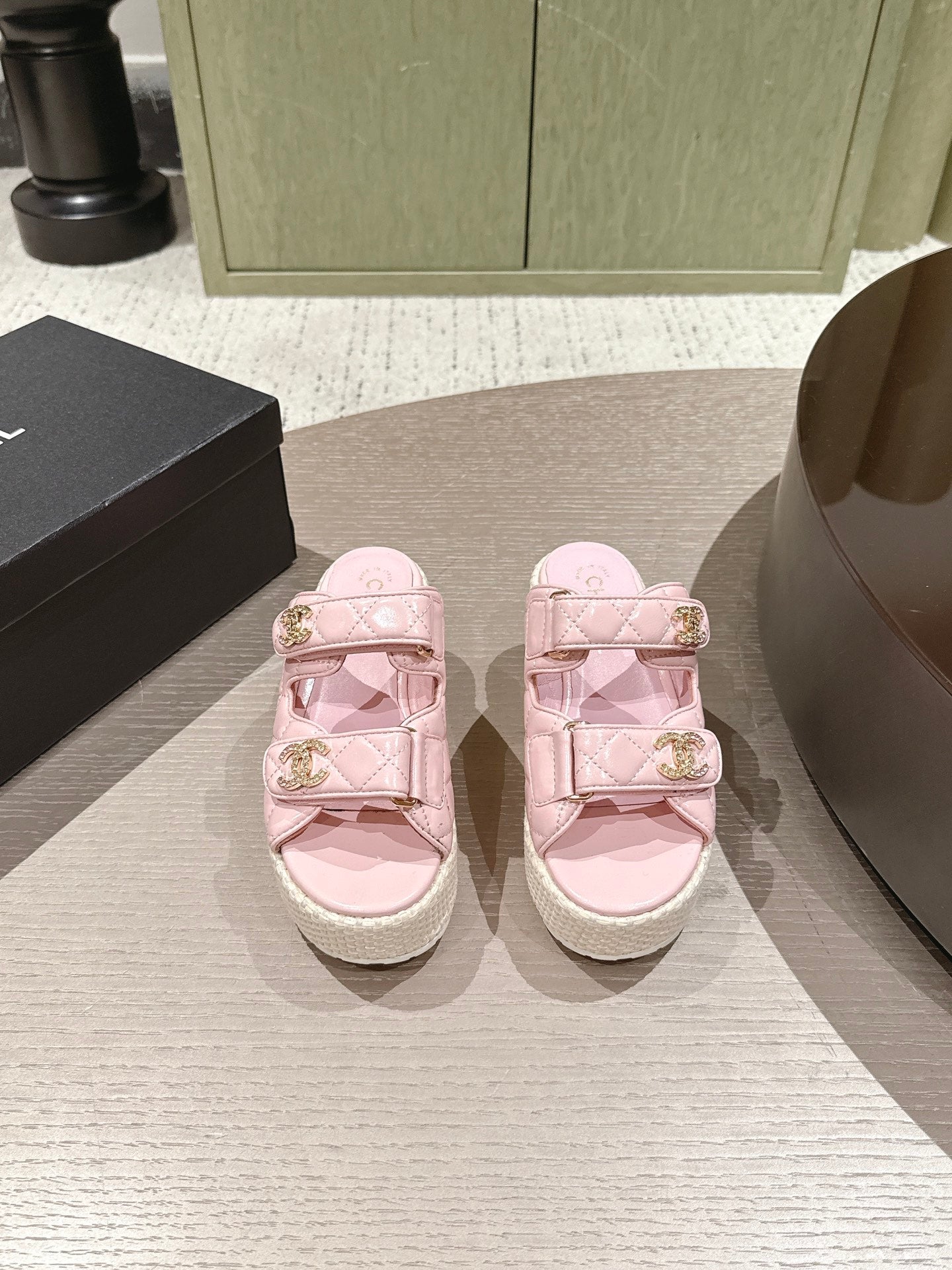 CC 26s Dad Platform Sandal Mule Light Pink Sheepskin 762873