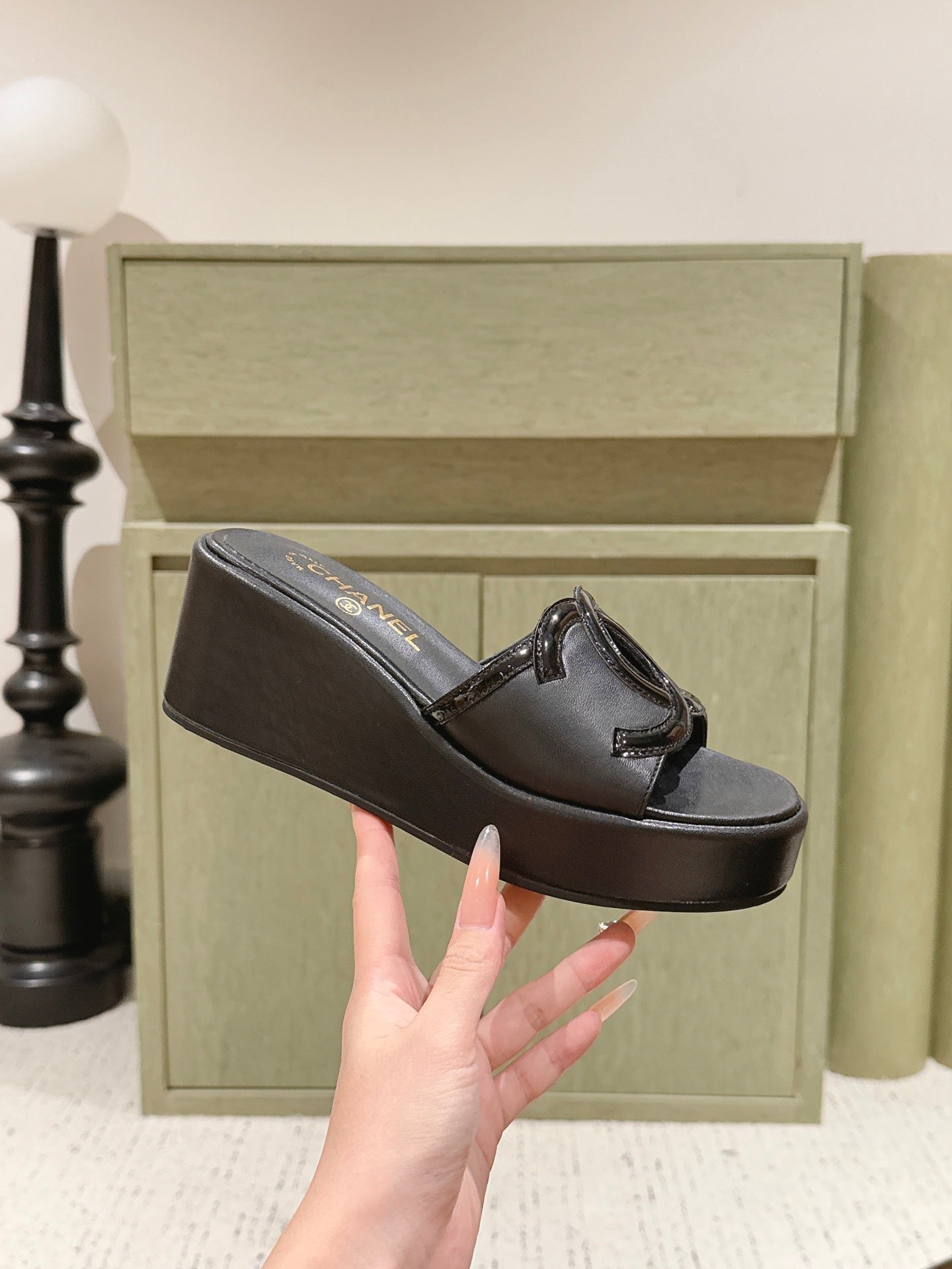 CC 26s Platform Mules Black Patent Leather Lambskin 916986