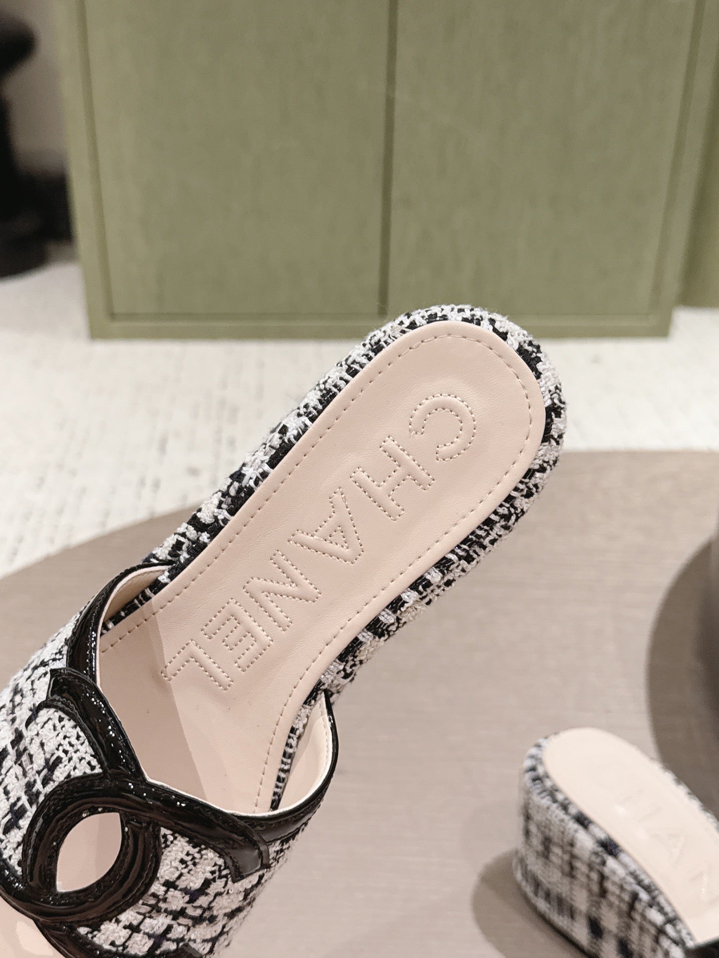 CC 26s Platform Mules Black White Lambskin Fabric 916993