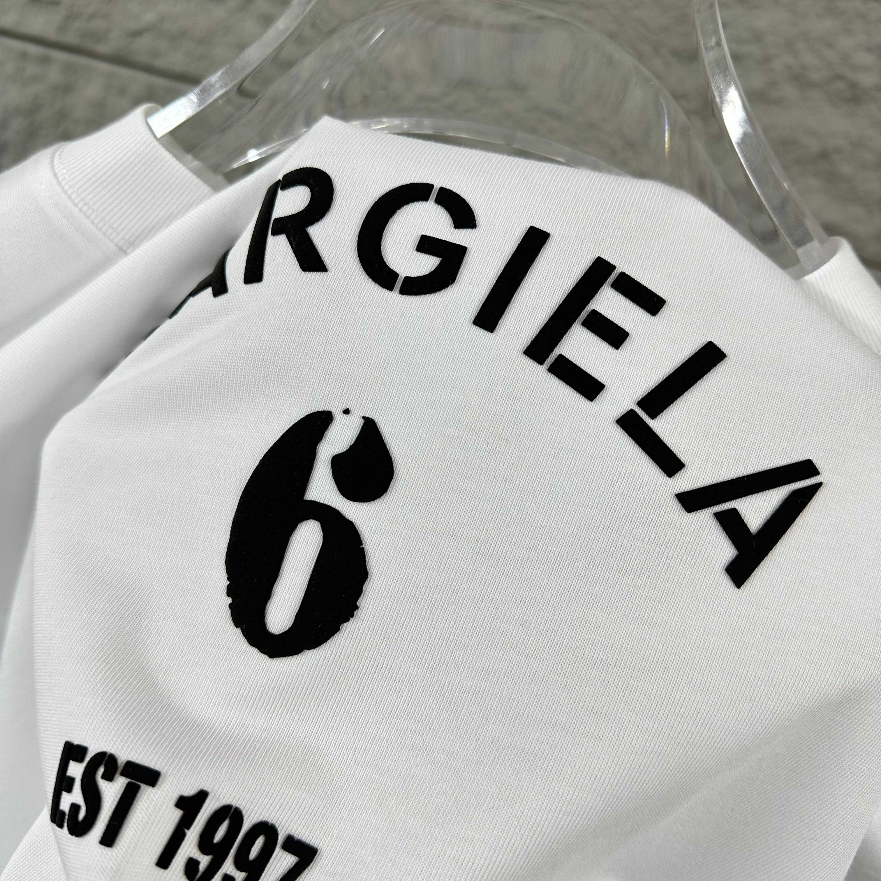 MM6 3D Foamed Short-Sleeve T-Shirt White Cotton 387983